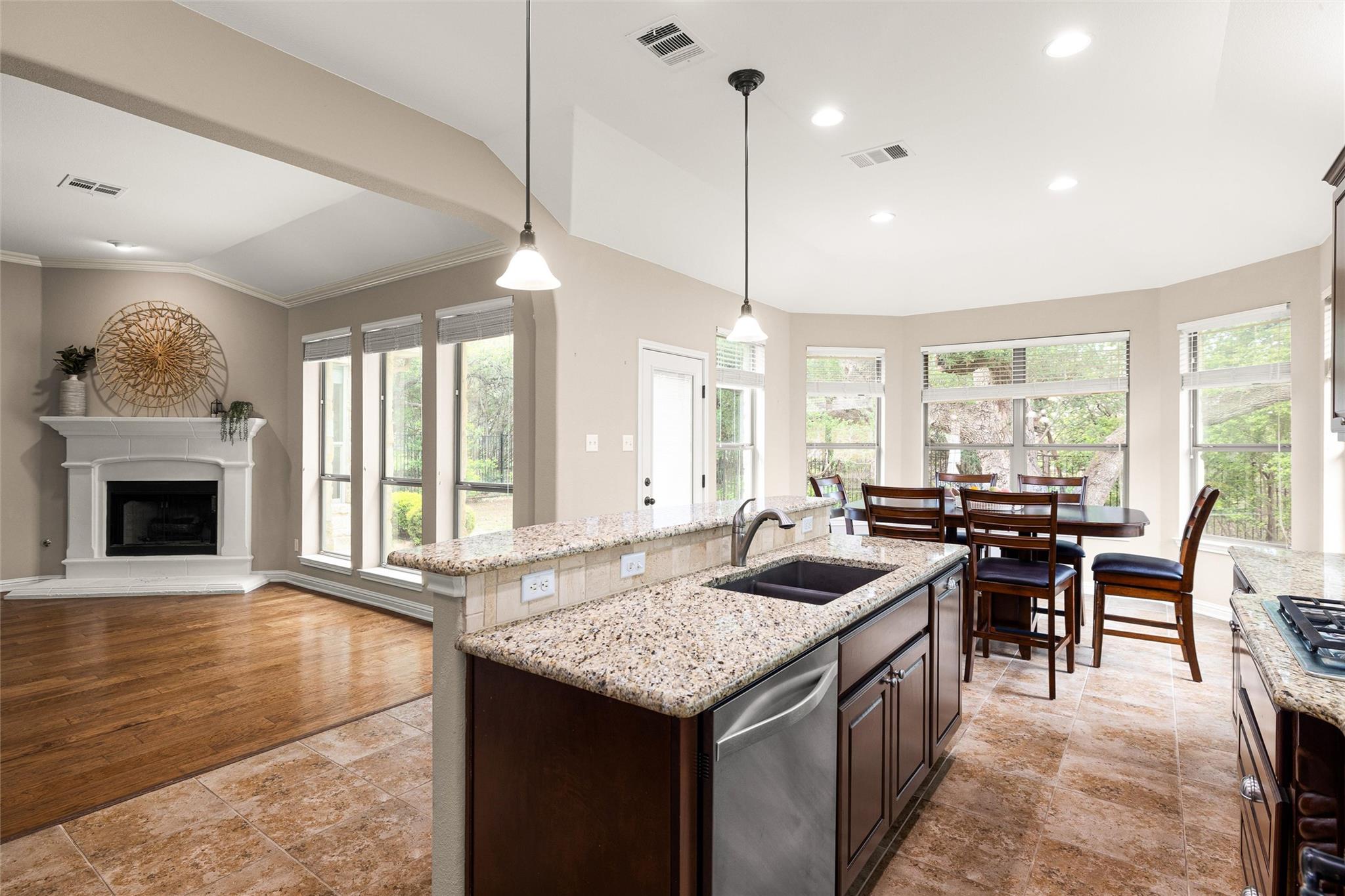 293 Elderberry Rd # 126, Austin, TX 78737