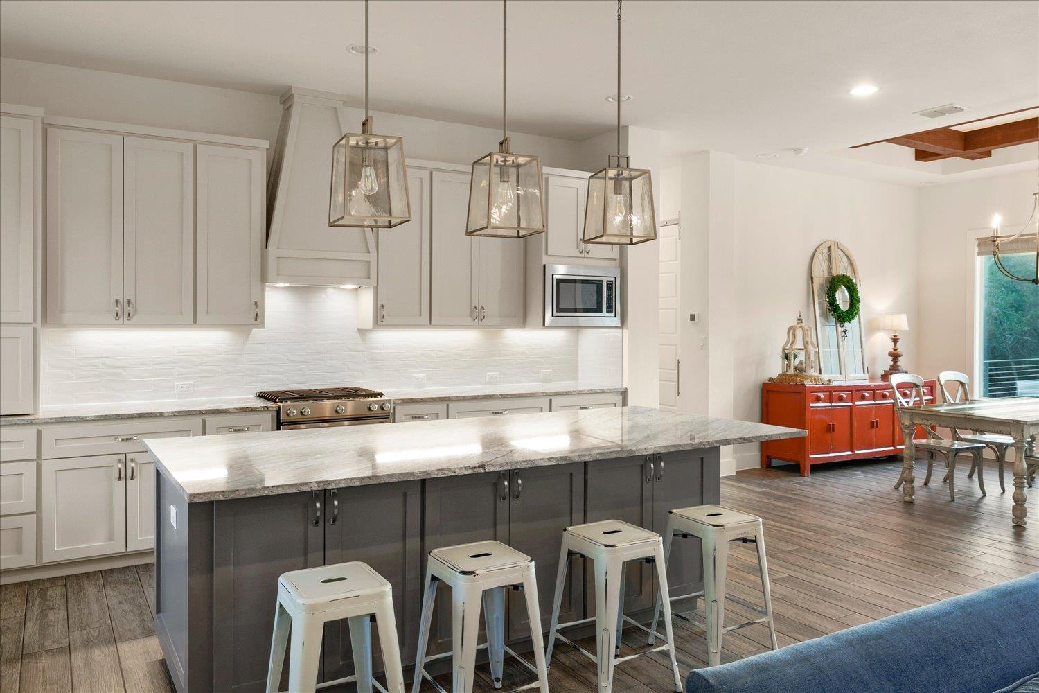 625B Las Colinas Dr, Wimberley, TX 78676