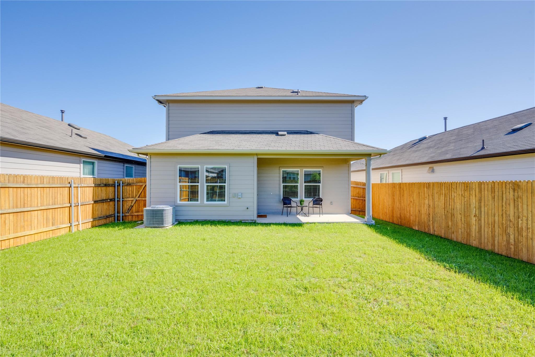 216 Skipping Stone Ln, San Marcos, TX 78666