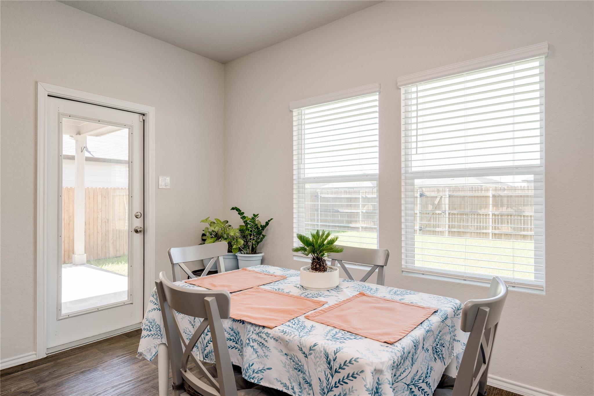 216 Skipping Stone Ln, San Marcos, TX 78666