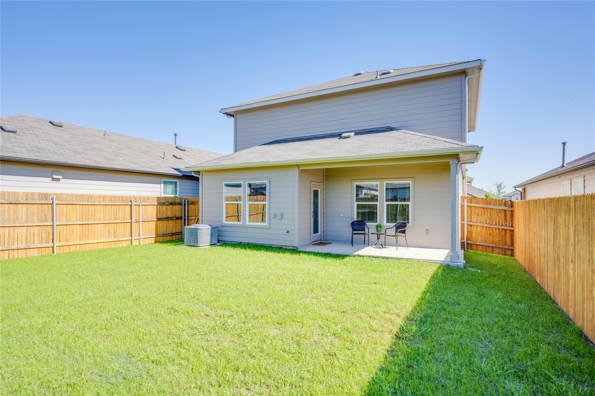 216 Skipping Stone Ln, San Marcos, TX 78666