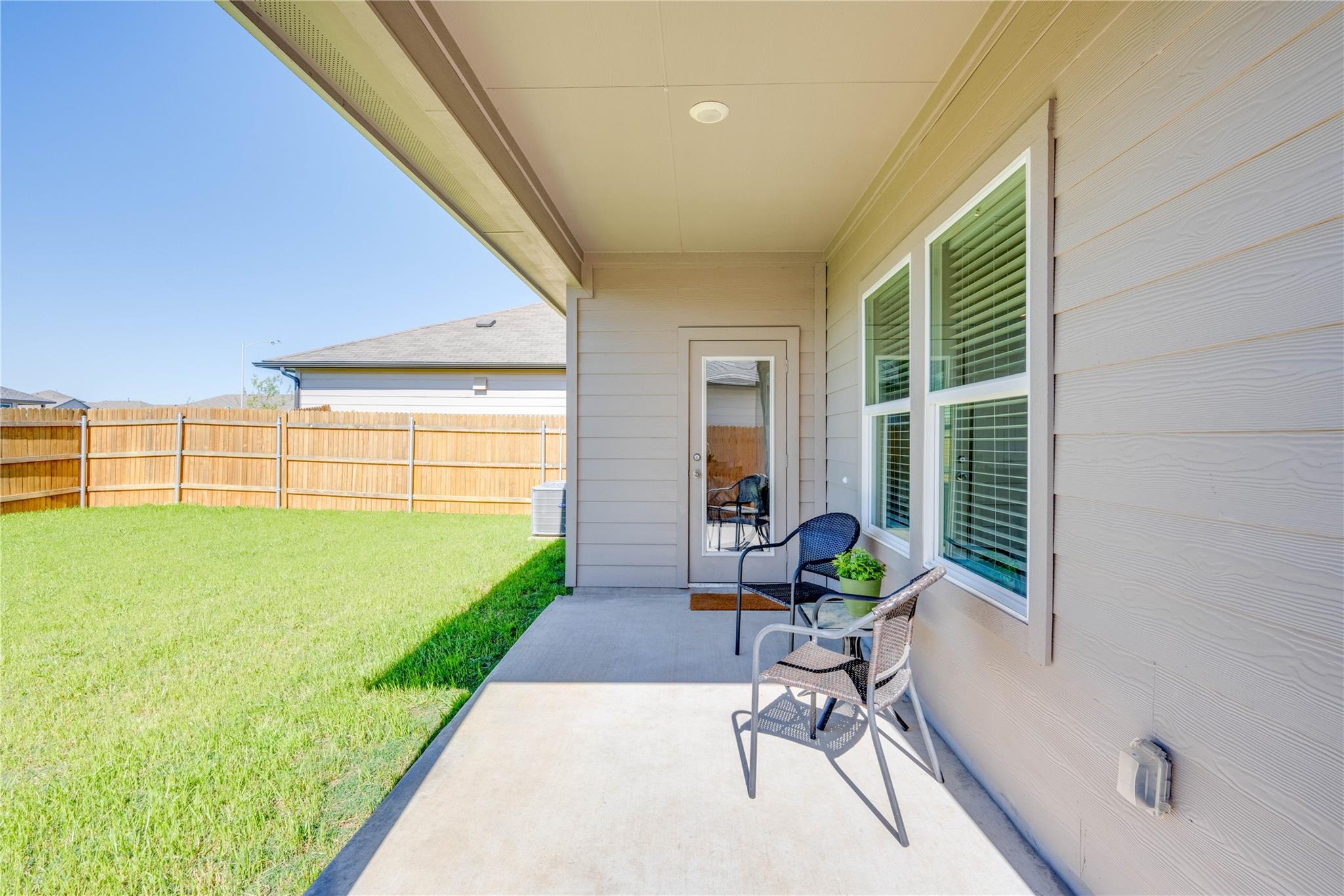 216 Skipping Stone Ln, San Marcos, TX 78666