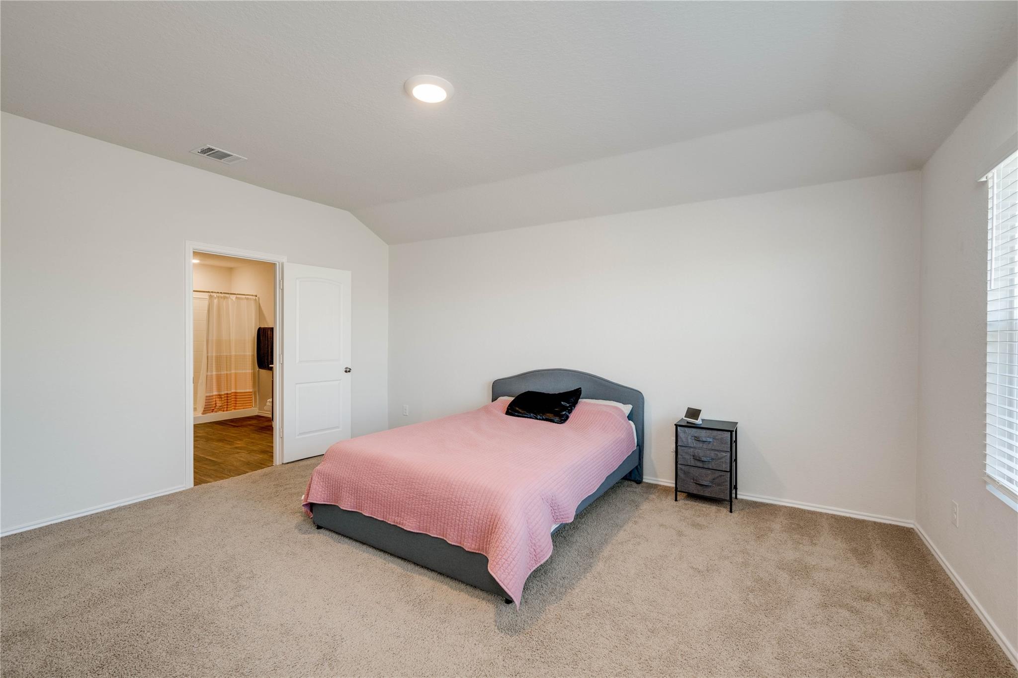 216 Skipping Stone Ln, San Marcos, TX 78666