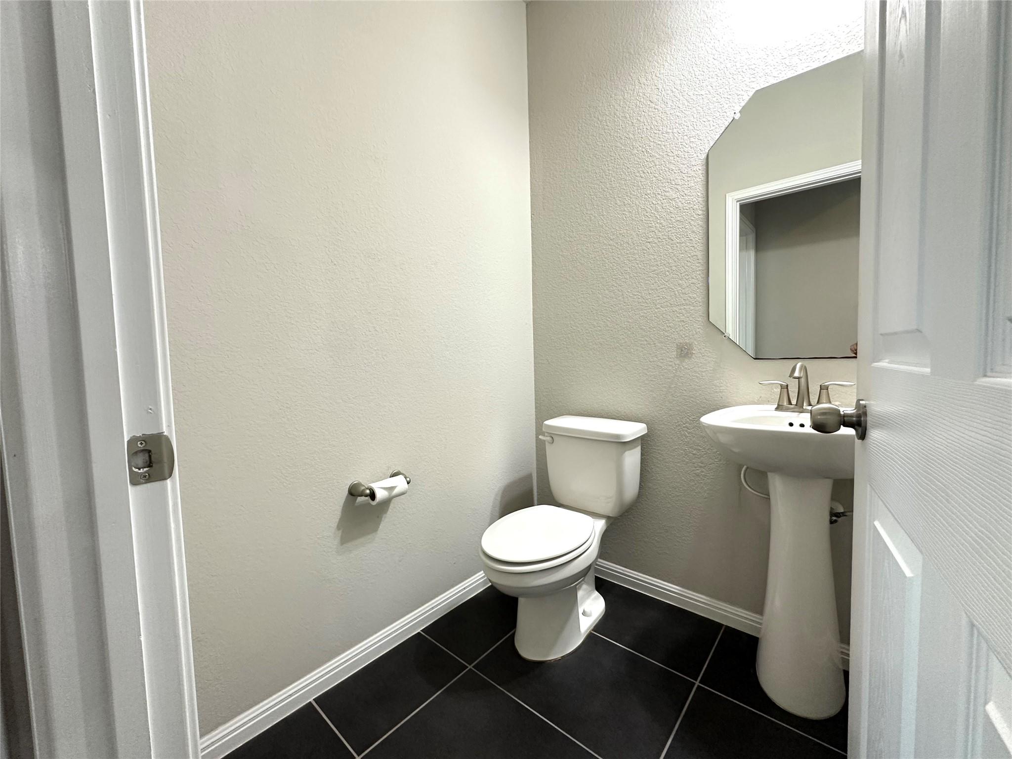 3240 E Whitestone Blvd # 95, Cedar Park, TX 78613