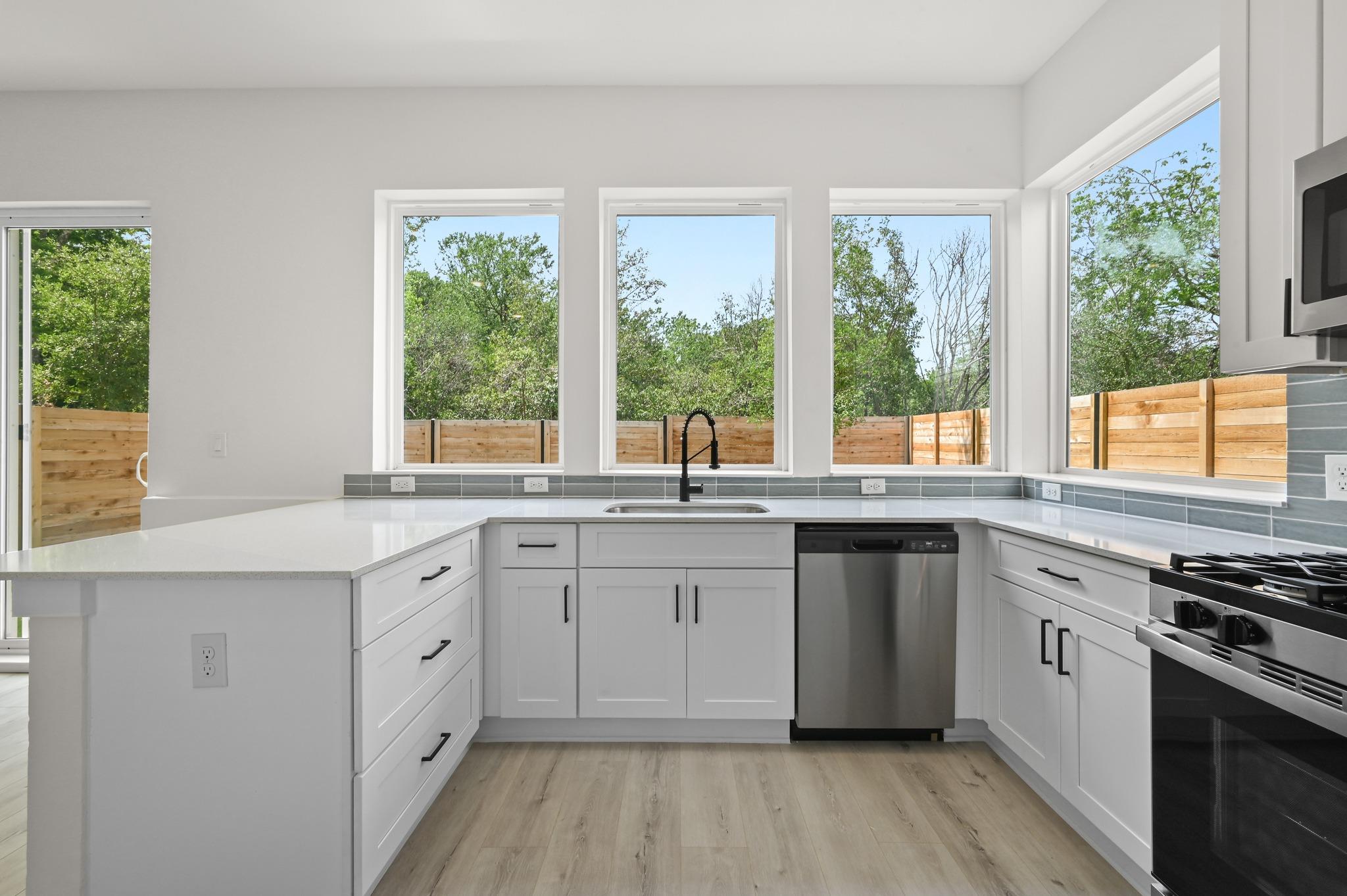 2000 Riverside Farms Rd # 18101, Austin, TX 78741