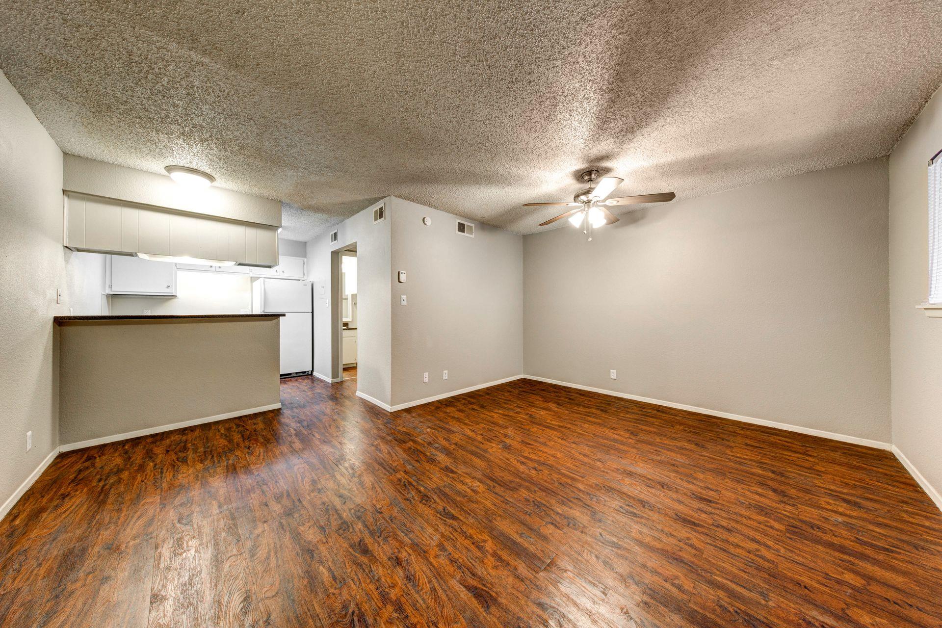 4510 Duval St # 204, Austin, TX 78751