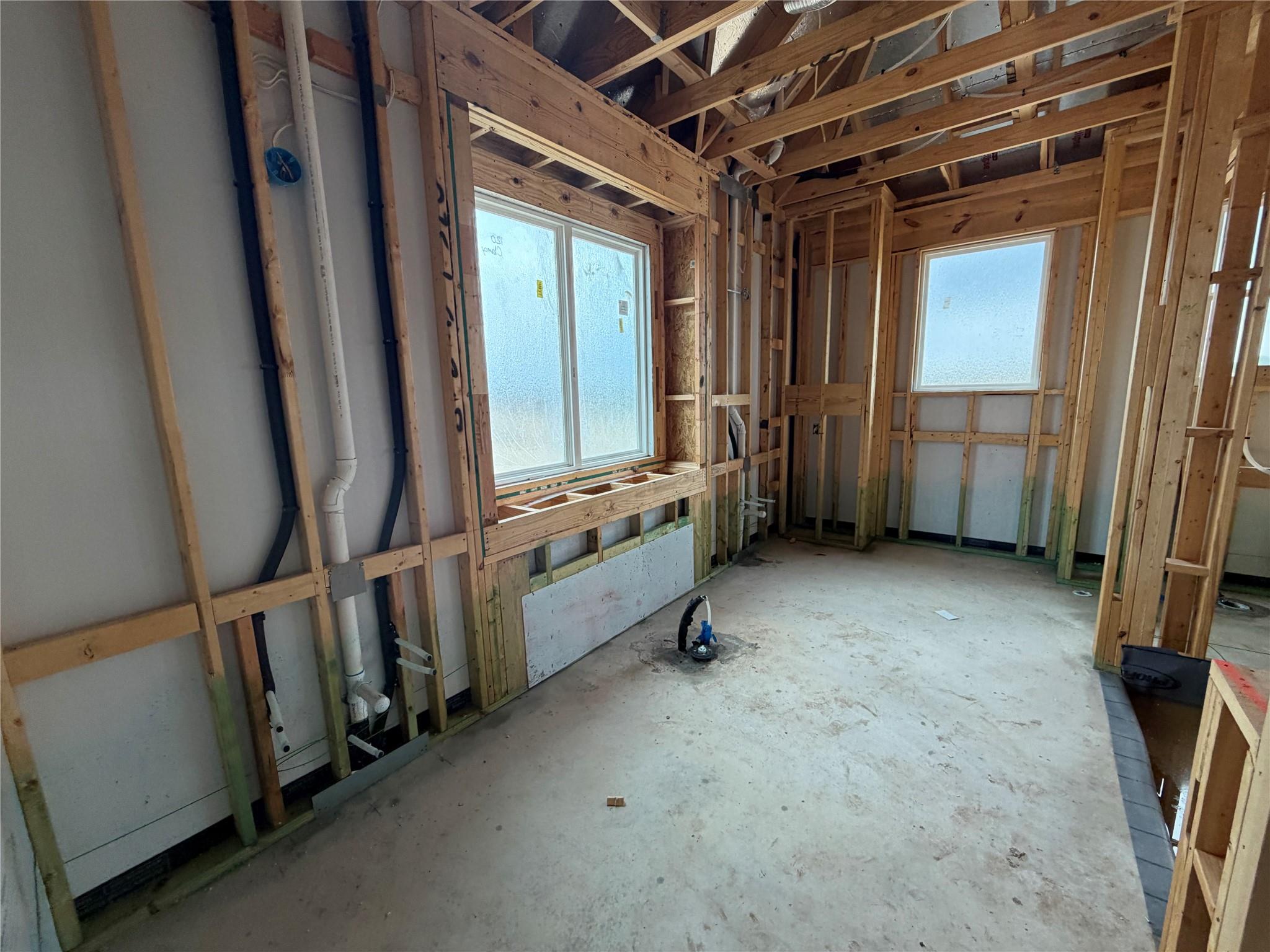 120 Clancy Dr, Liberty Hill, TX 78642