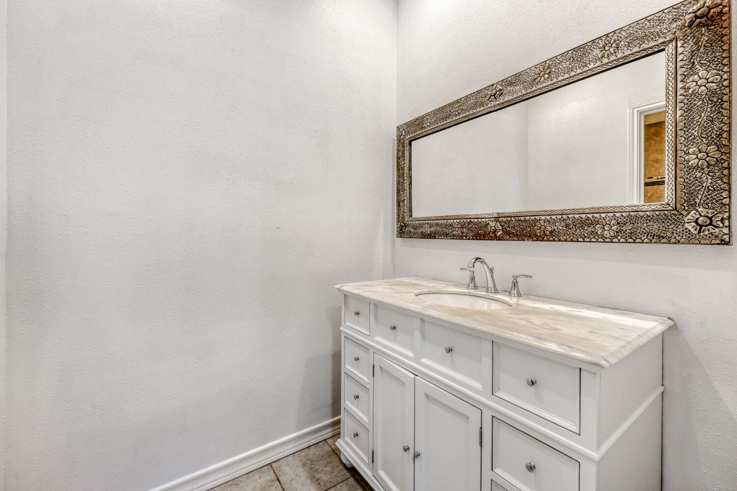 1741 Spyglass Dr # 1-233, Austin, TX 78746