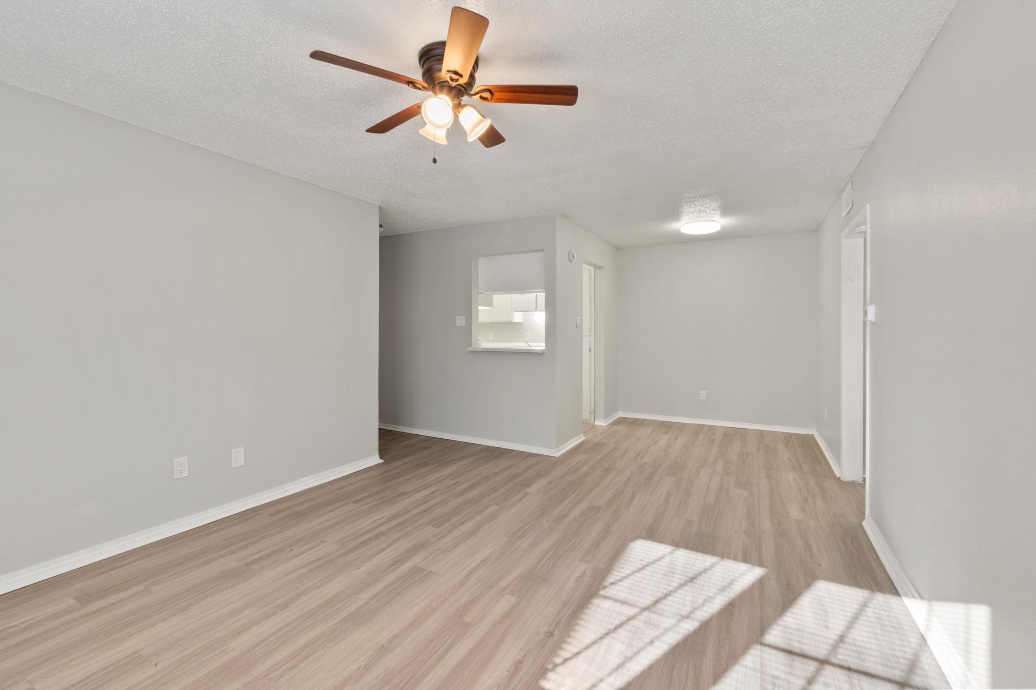 1720 Wooten Park Dr # 206, Austin, TX 78757