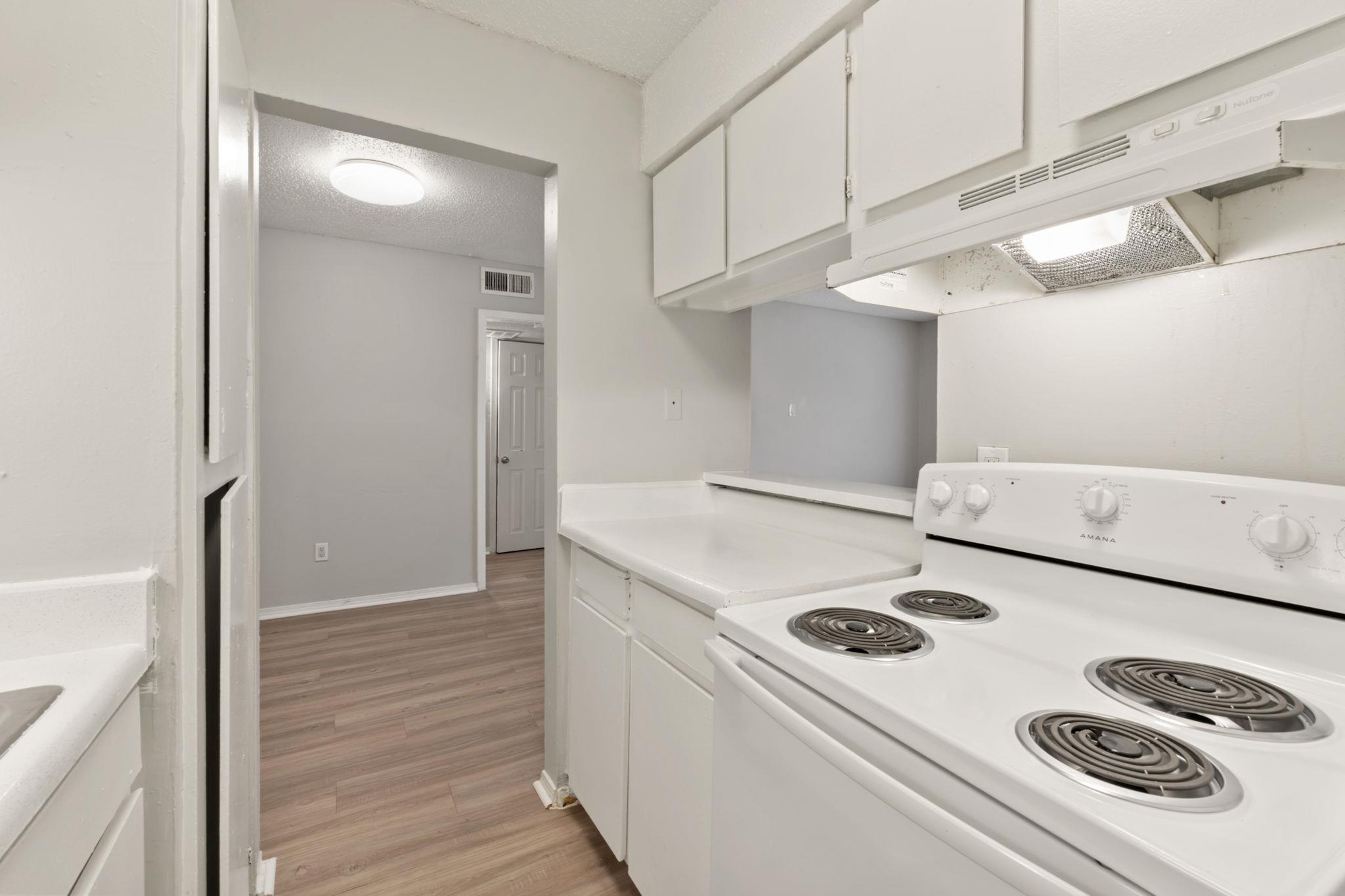 1720 Wooten Park Dr # 206, Austin, TX 78757