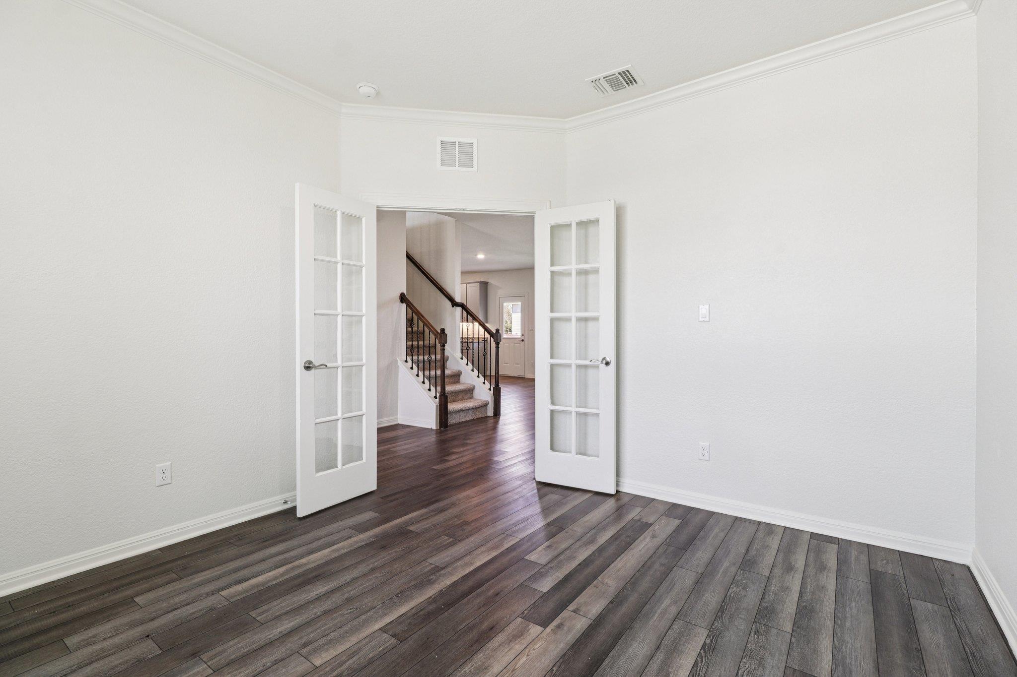 629 Red Knot Ave, Leander, TX 78641