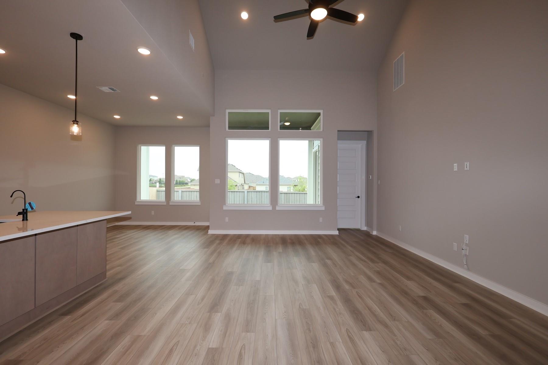 205 Marisol Bend, Georgetown, TX 78626