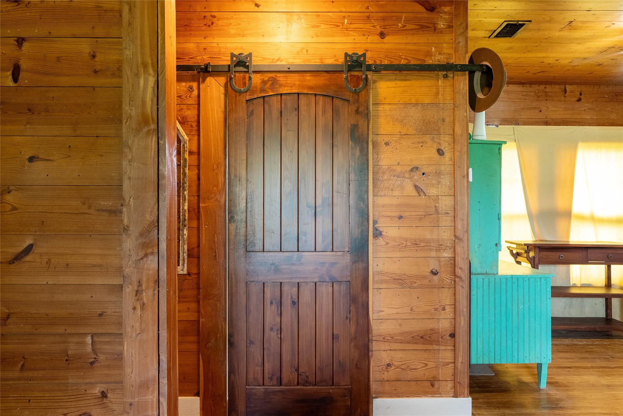 802 Smith Rd, Rockdale, TX 76567