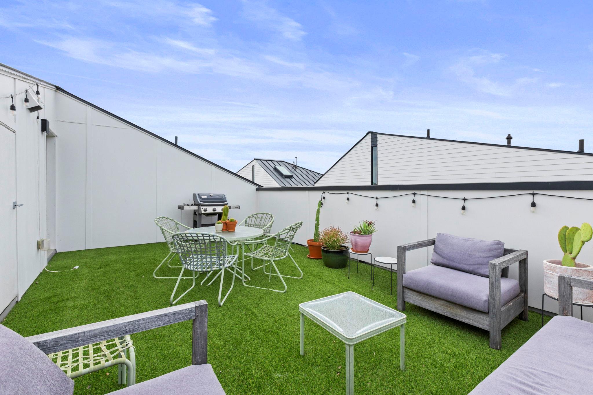 3406 E 17th St # 8, Austin, TX 78721