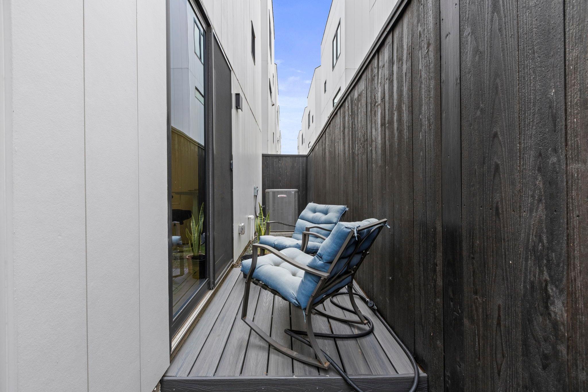 3406 E 17th St # 8, Austin, TX 78721