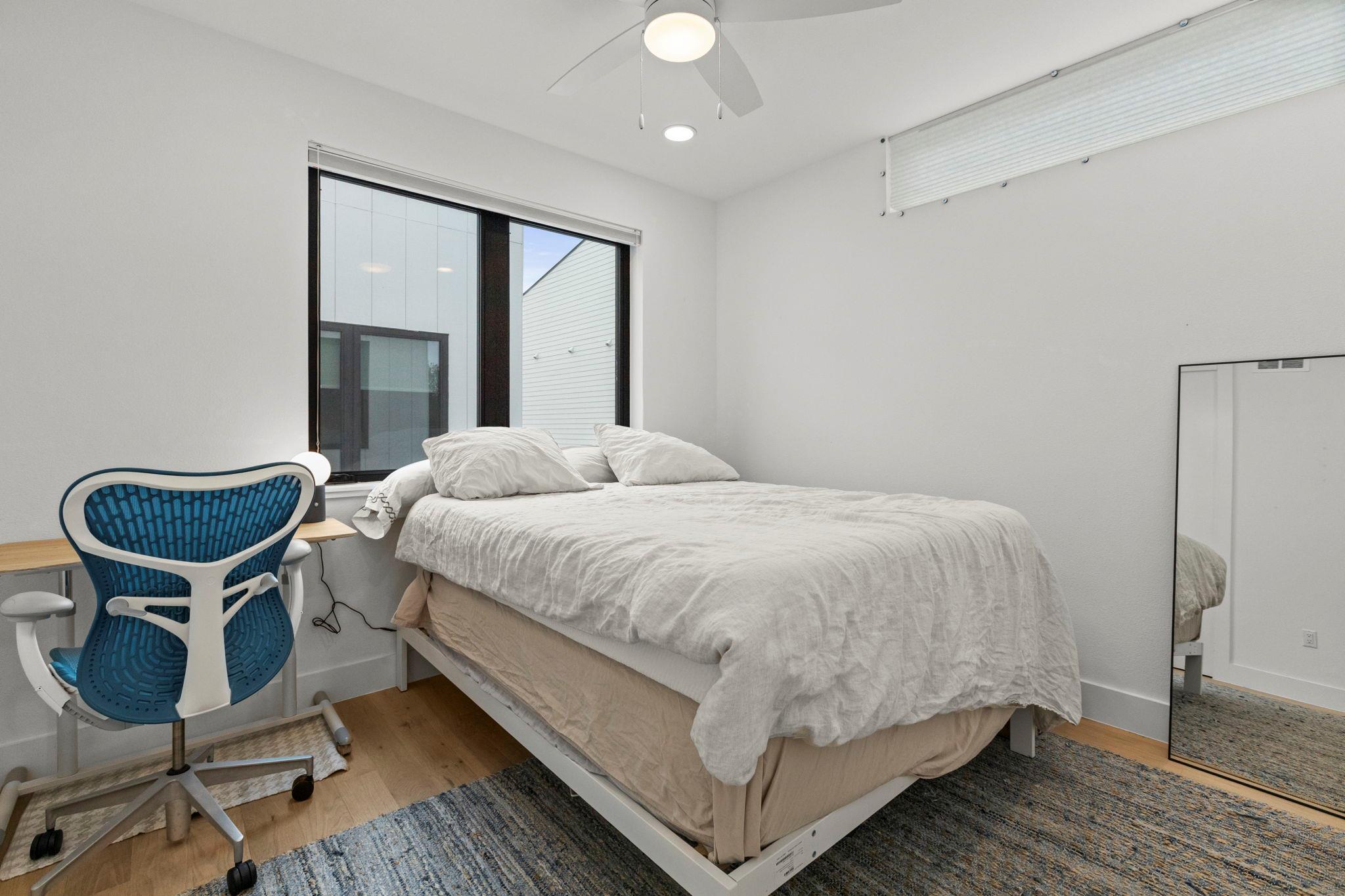 3406 E 17th St # 8, Austin, TX 78721
