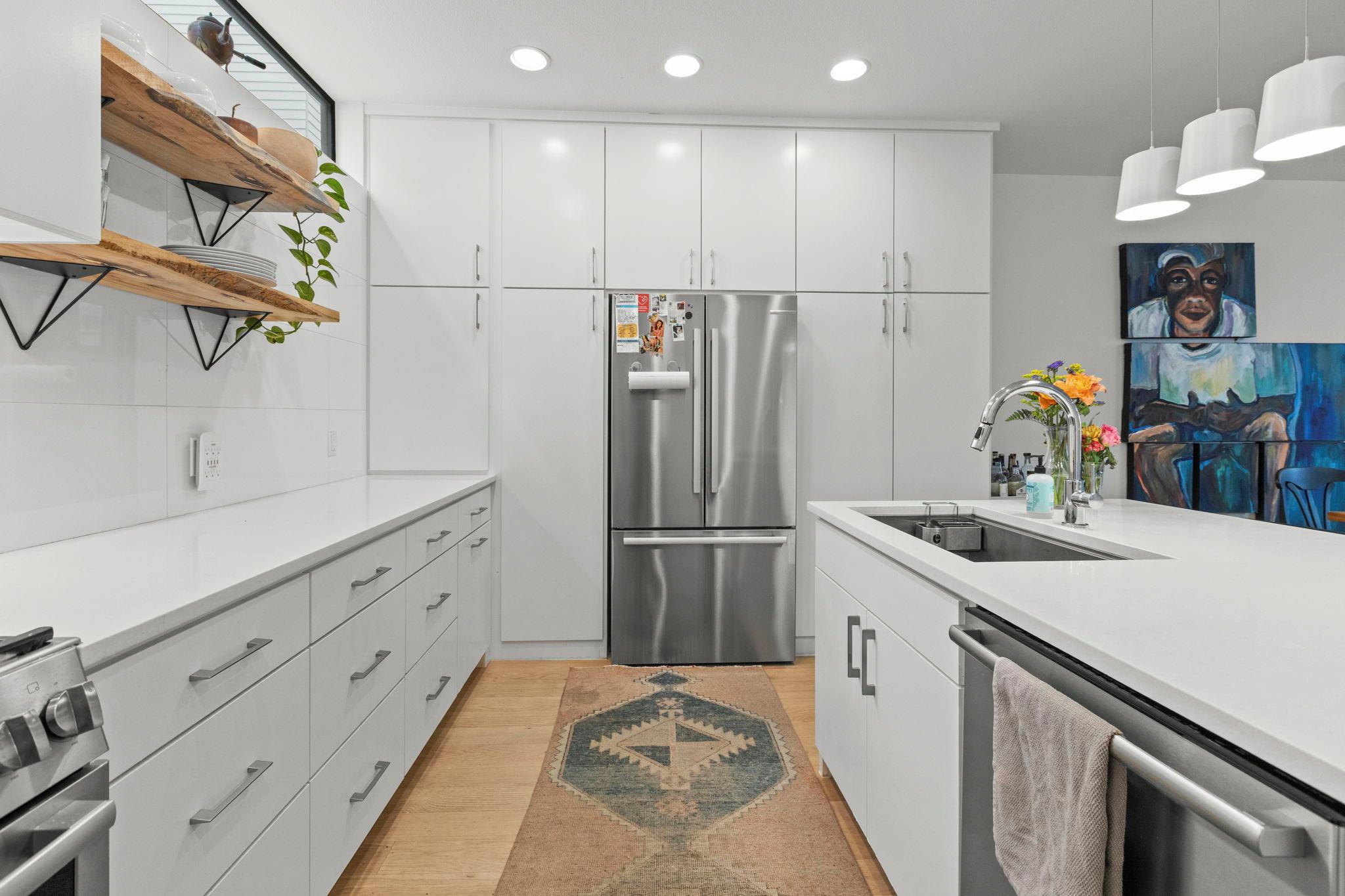 3406 E 17th St # 8, Austin, TX 78721