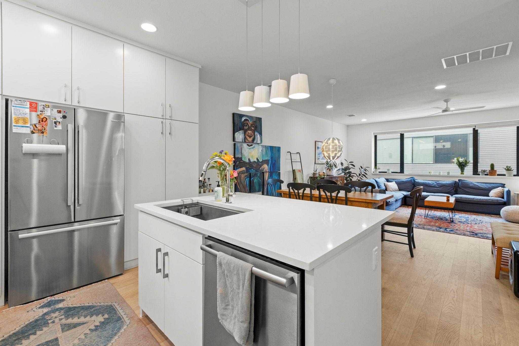 3406 E 17th St # 8, Austin, TX 78721