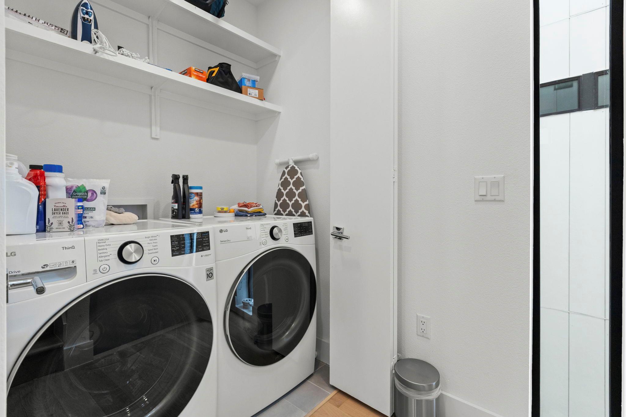 3406 E 17th St # 8, Austin, TX 78721