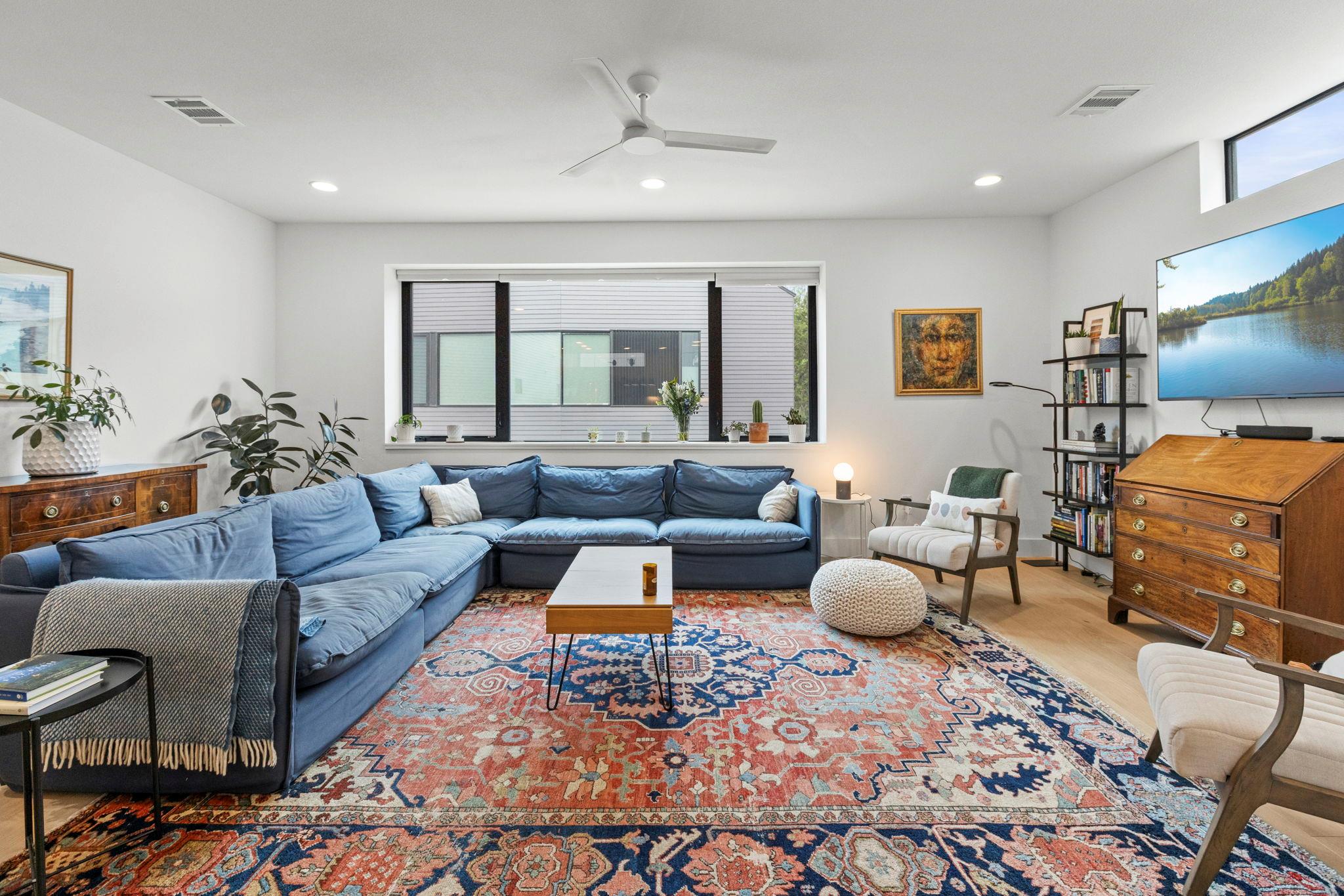 3406 E 17th St # 8, Austin, TX 78721