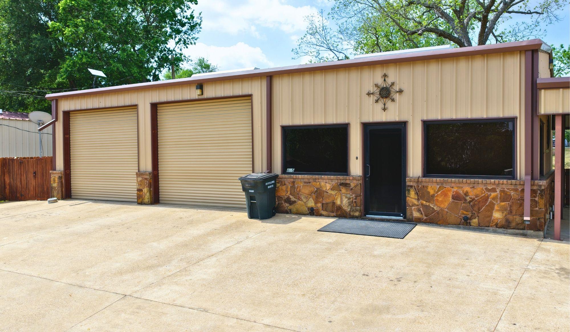 405 N Johnston Street, Caldwell, TX 77836