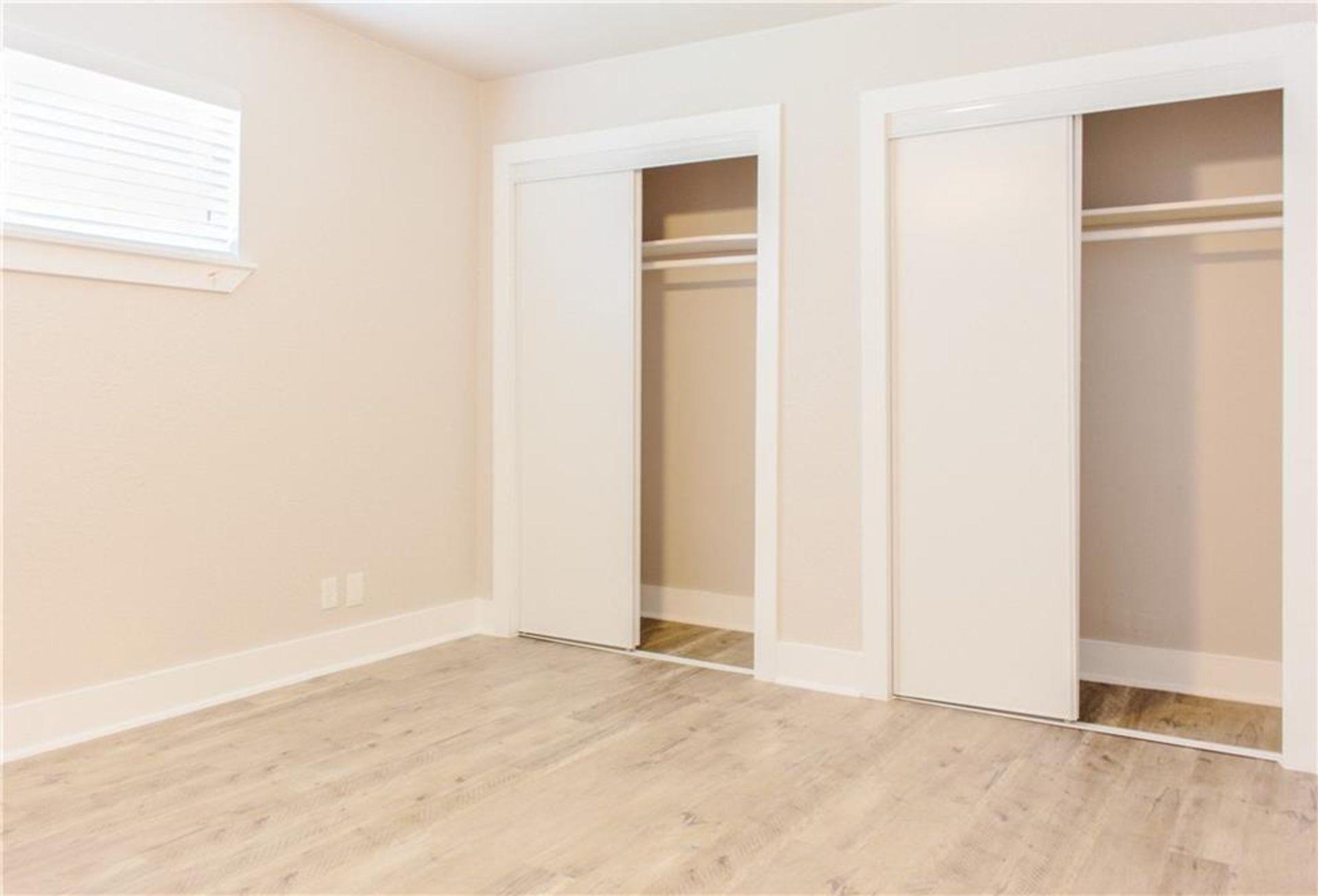 1302 E 52nd St # 101, Austin, TX 78723