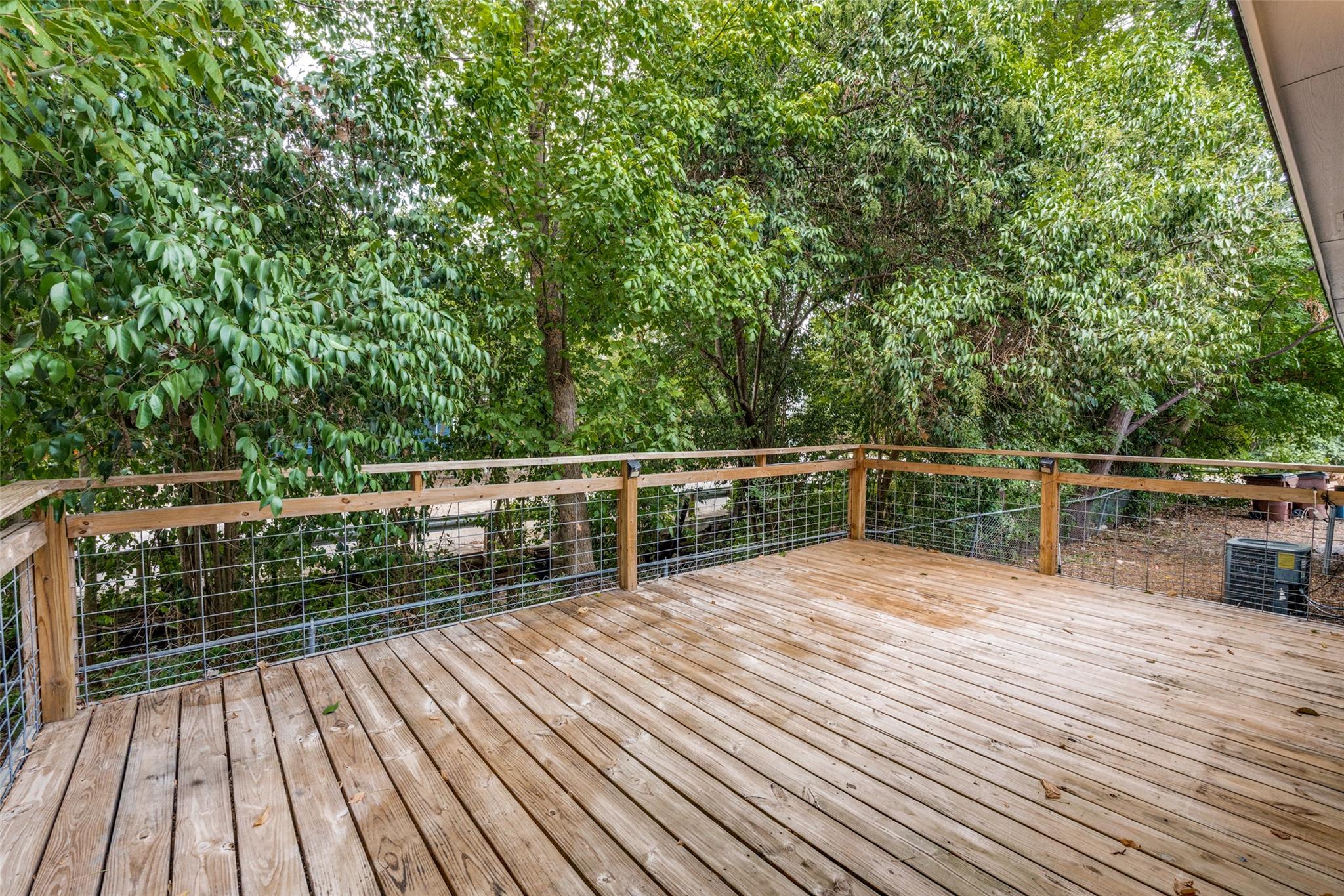 417 N Blanco St, Lockhart, TX 78644