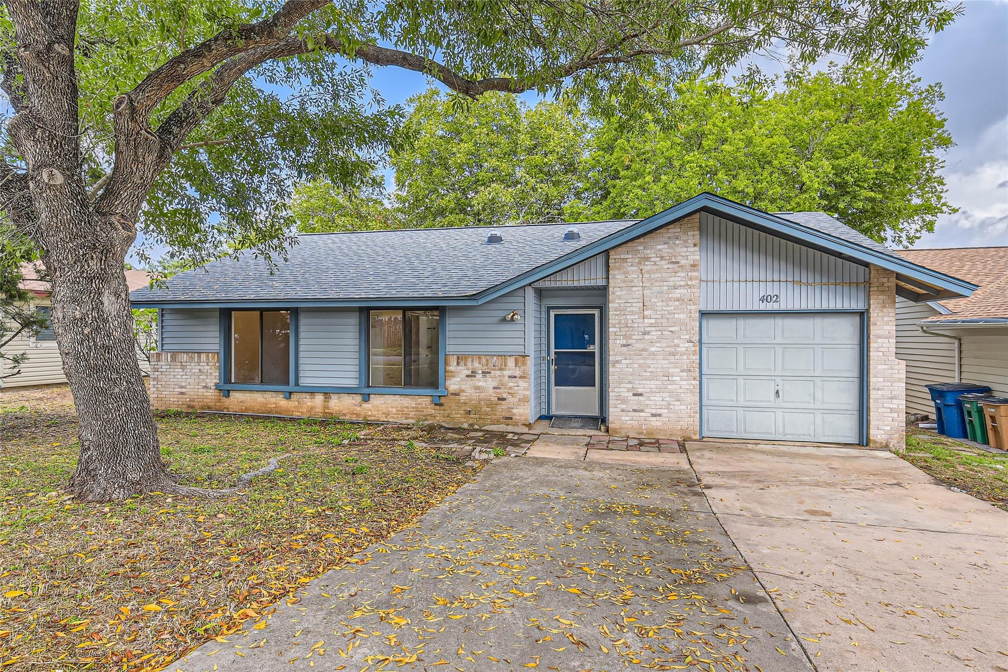 402 Wood Bine Dr, Austin, TX 78745