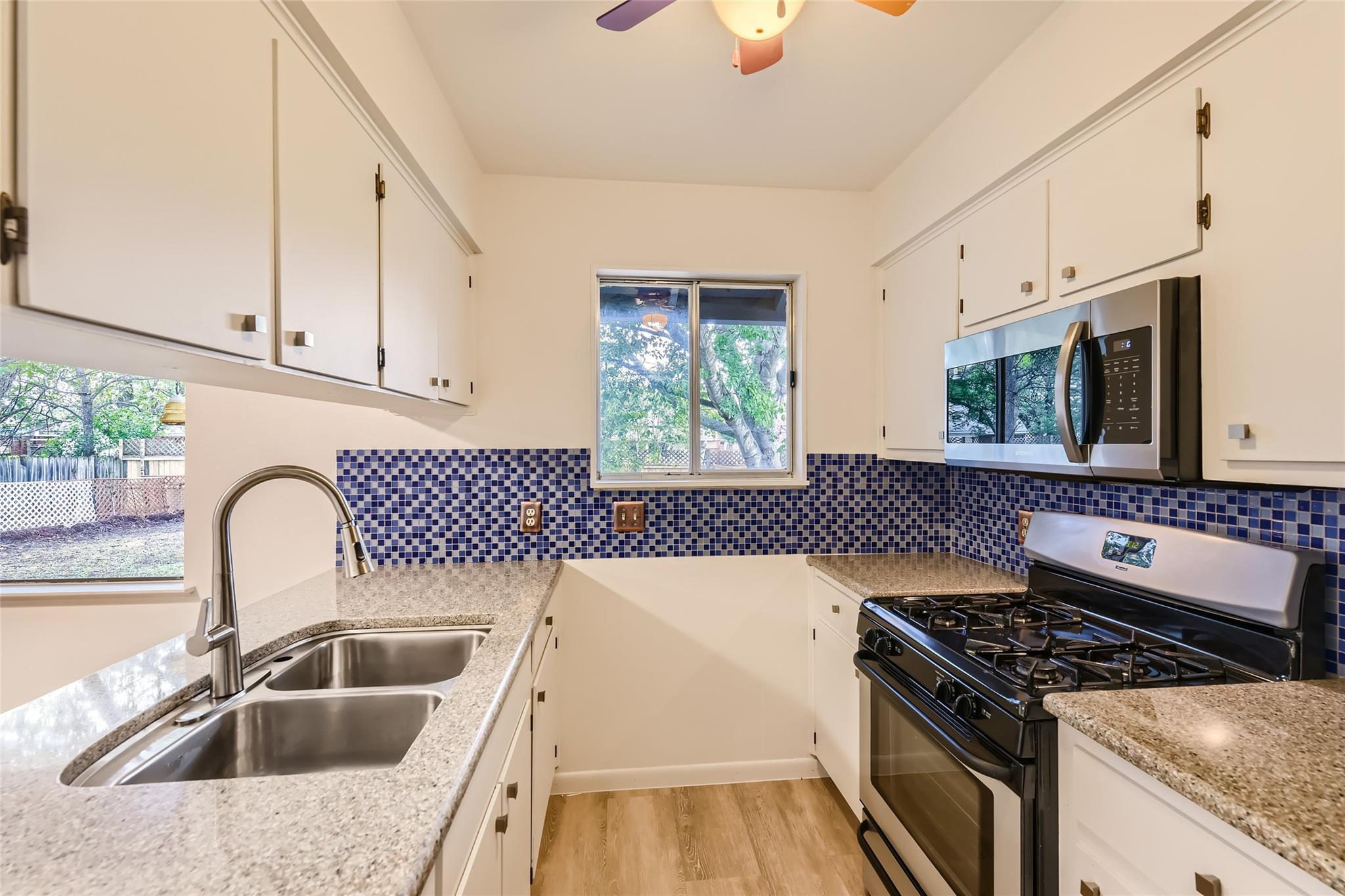 402 Wood Bine Dr, Austin, TX 78745