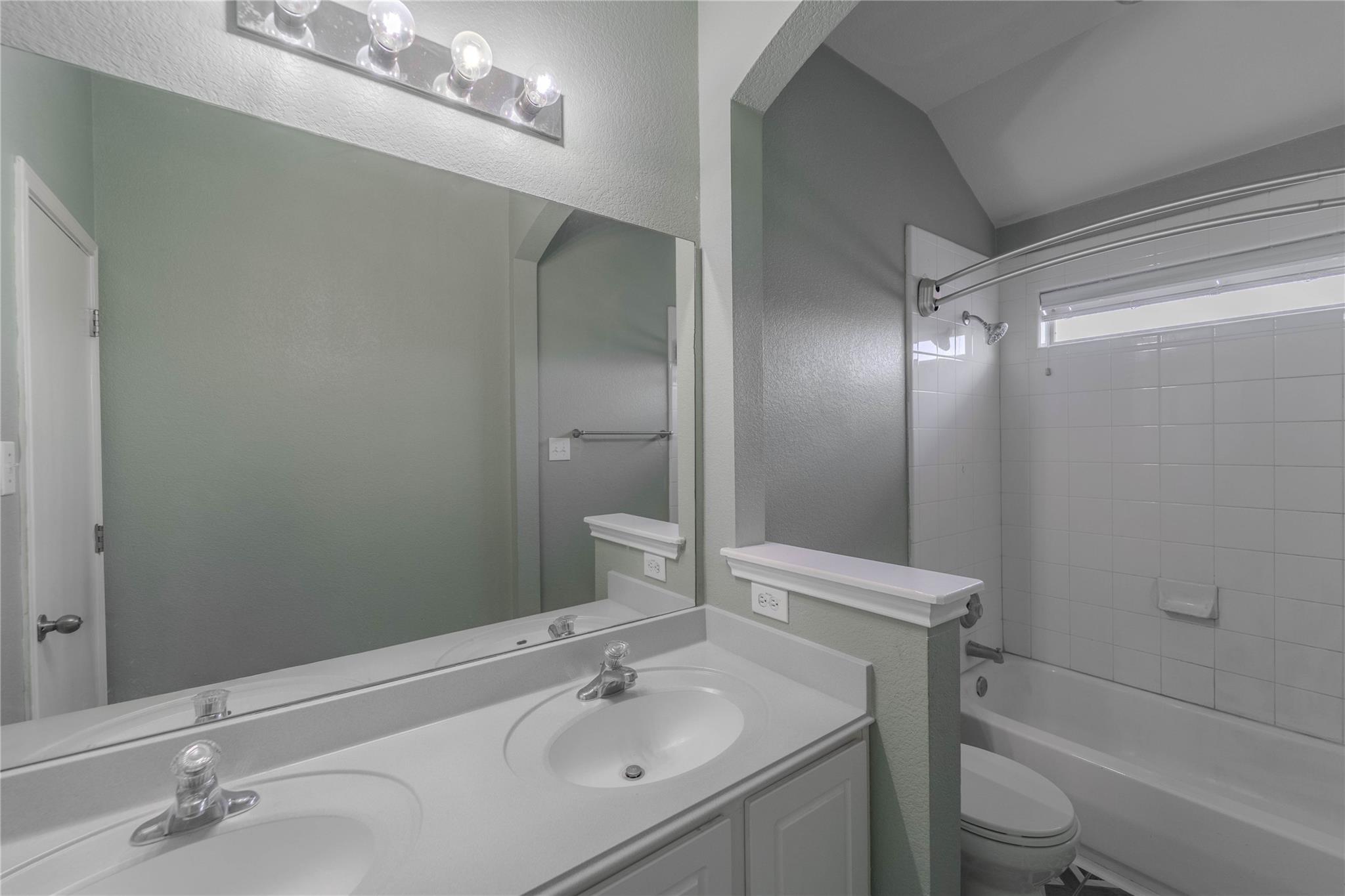 1333 Rainbow Parke Dr, Round Rock, TX 78665