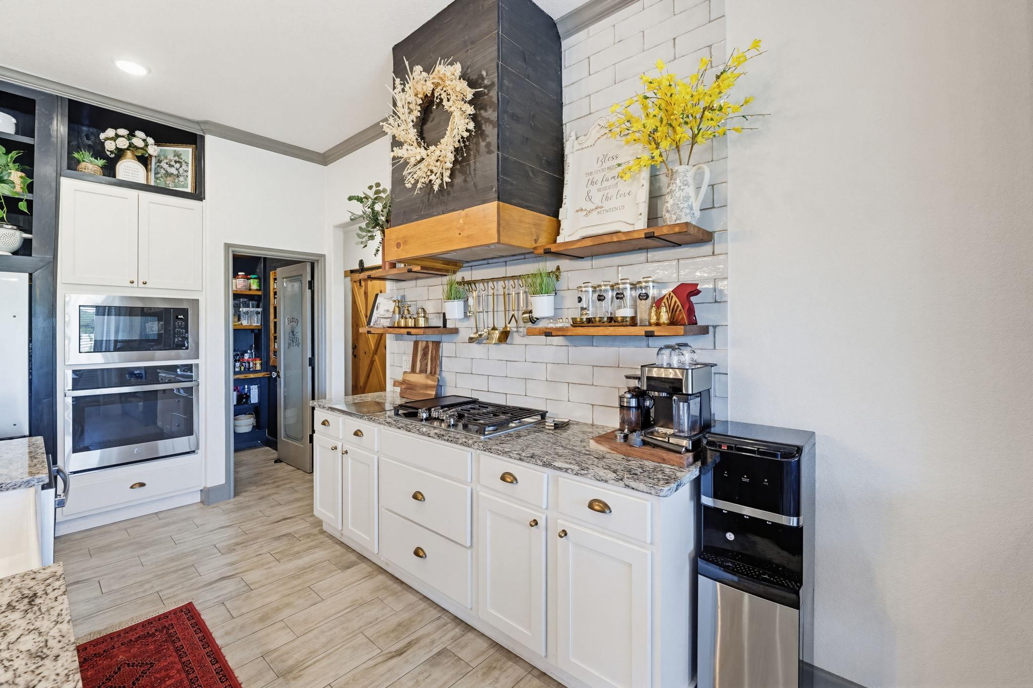 4043 Turning Leaf Dr, Nolanville, TX 76559