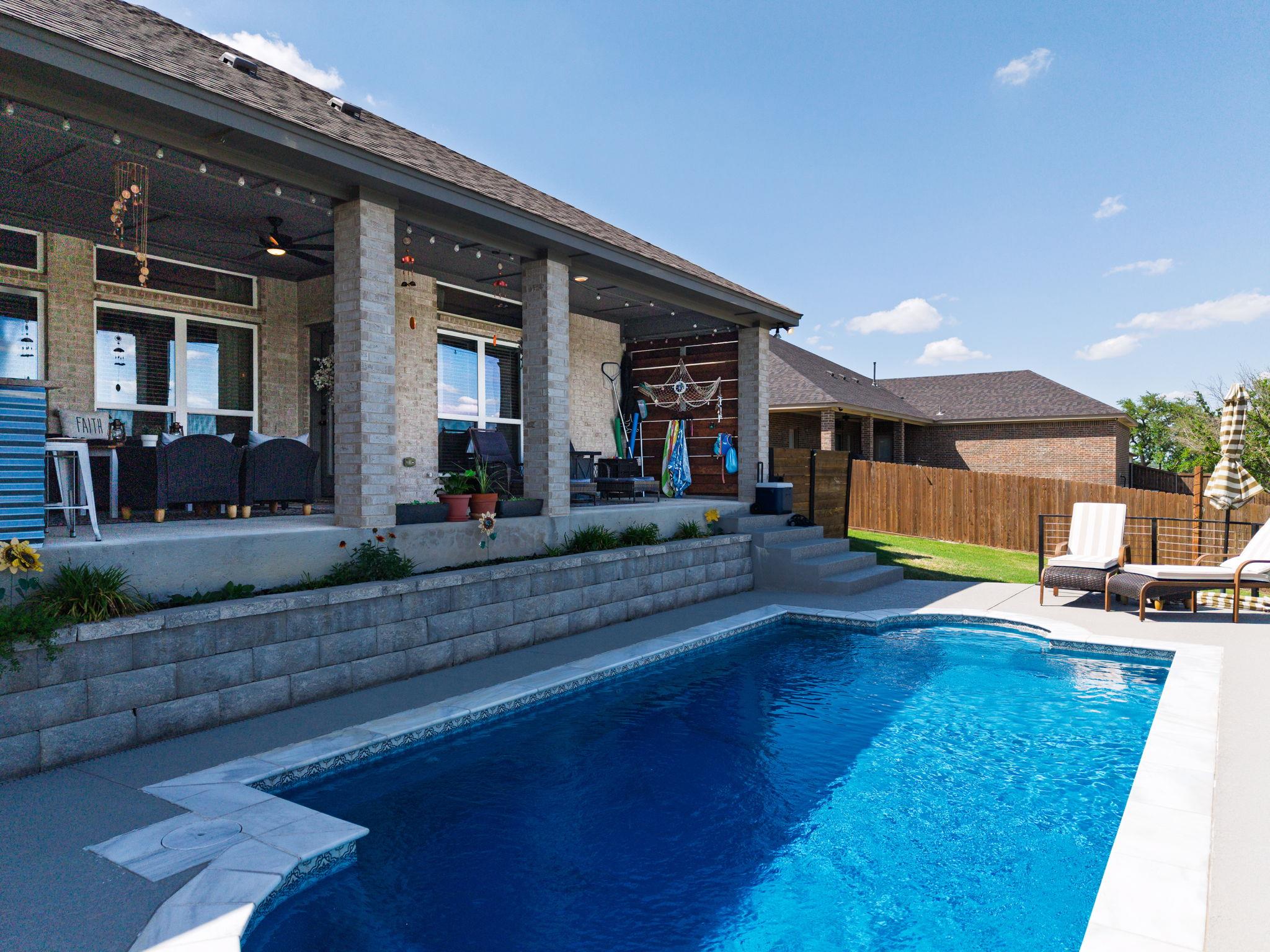 4043 Turning Leaf Dr, Nolanville, TX 76559