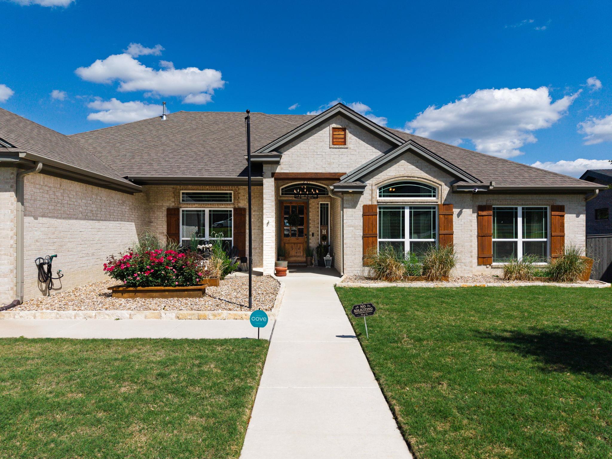 4043 Turning Leaf Dr, Nolanville, TX 76559