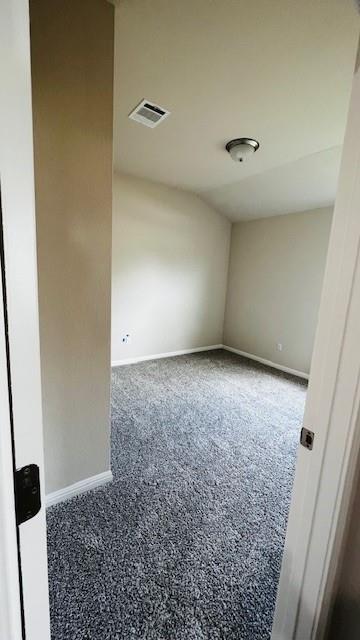 707 East St, Hutto, TX 78634