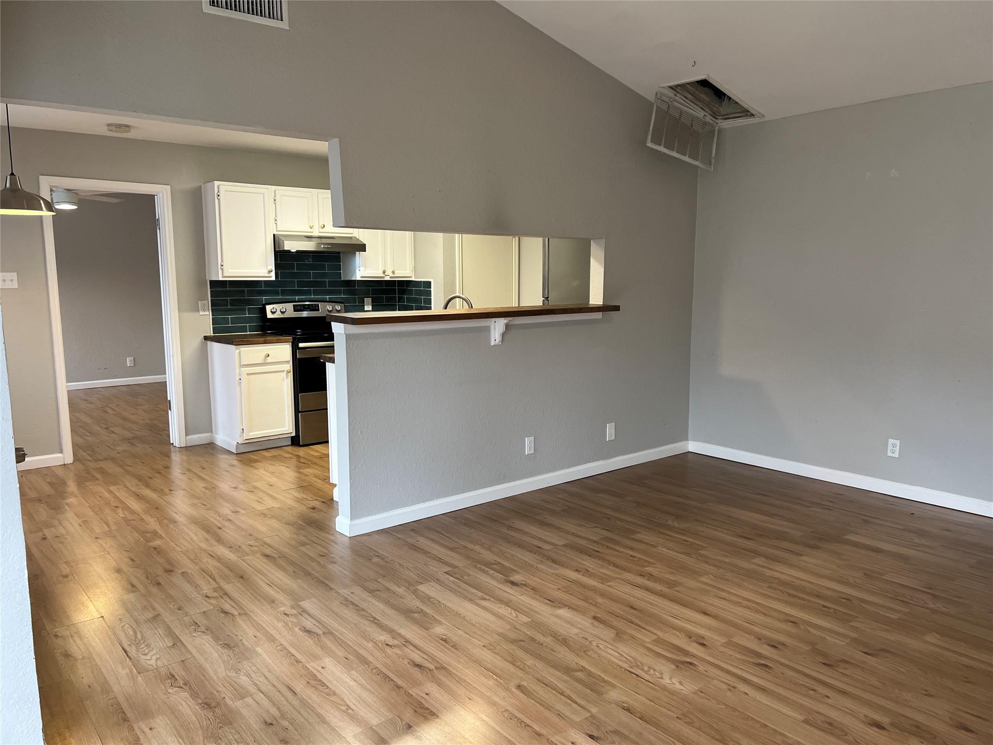 6908 Hyland Cir, Austin, TX 78744