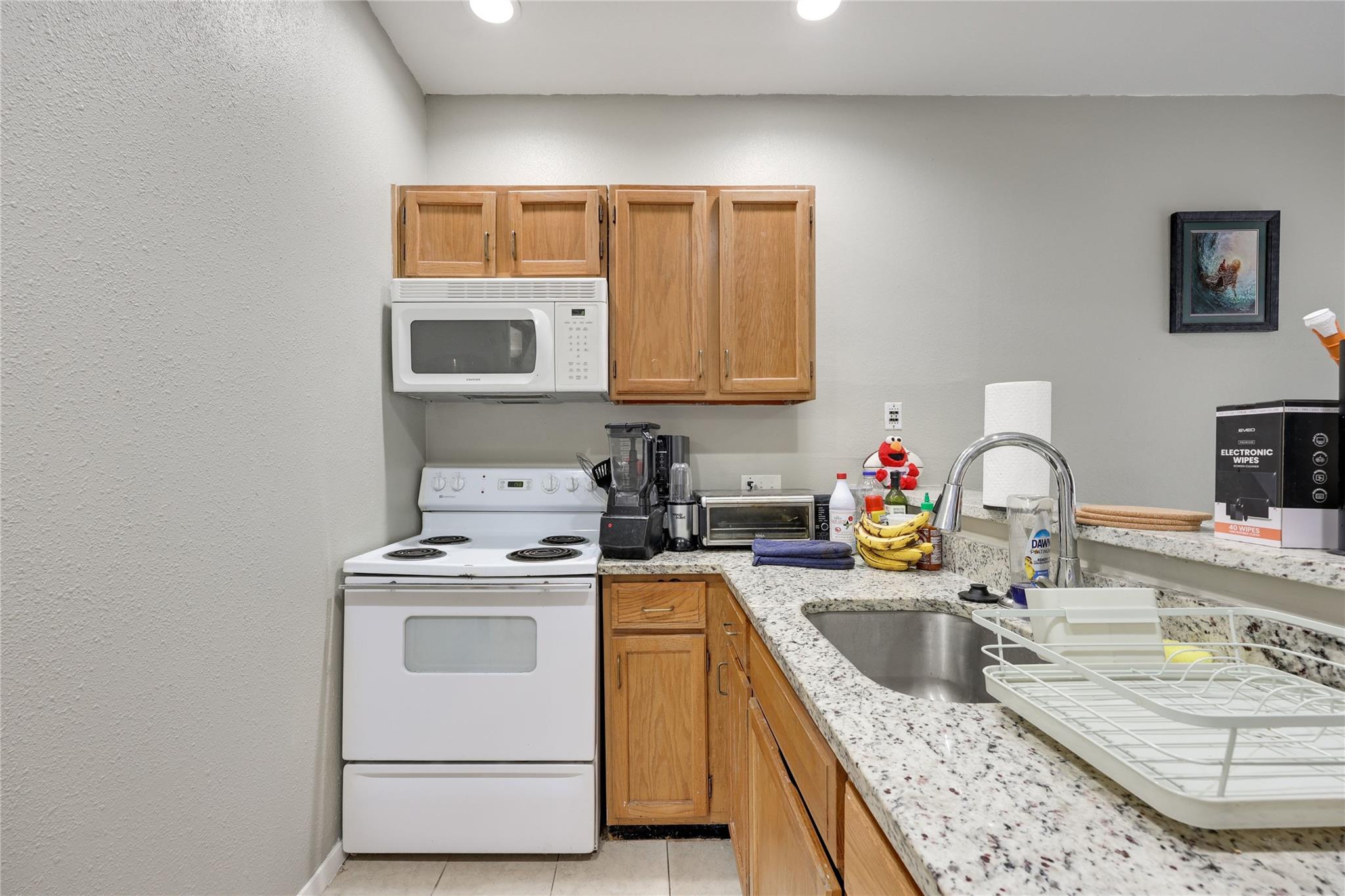 2815 Rio Grande St # 102, Austin, TX 78705