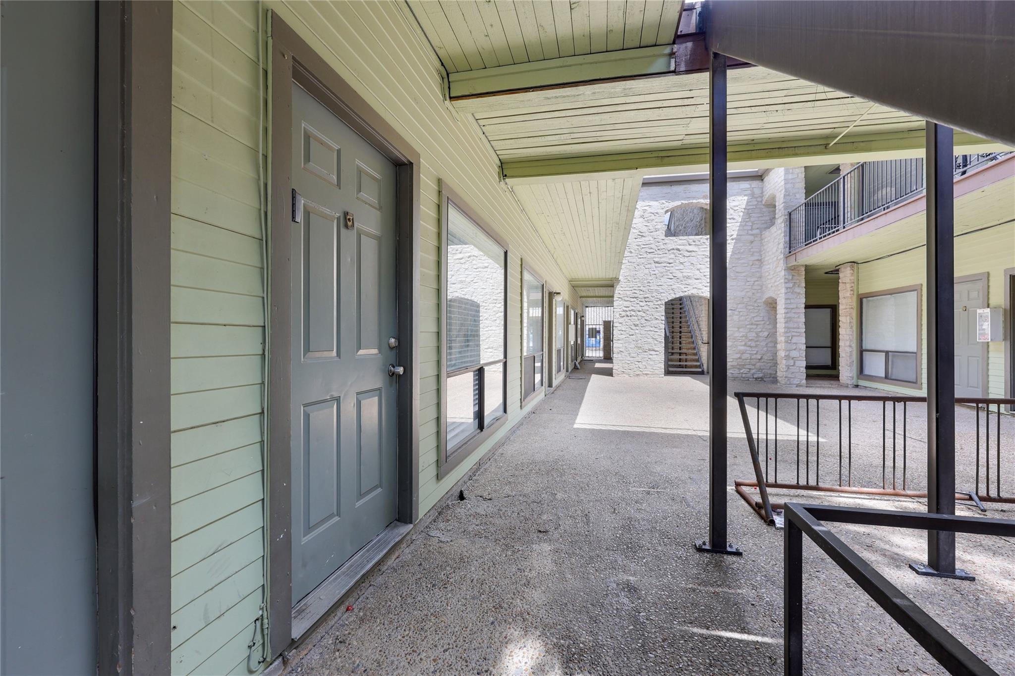 2815 Rio Grande St # 102, Austin, TX 78705