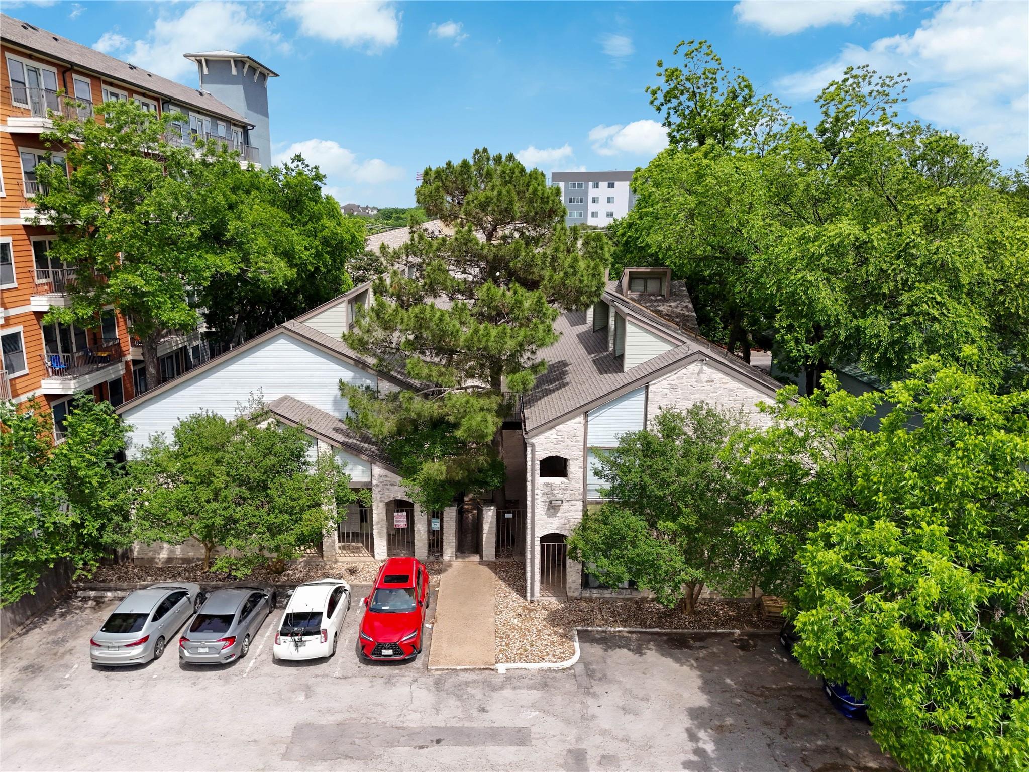 2815 Rio Grande St # 102, Austin, TX 78705