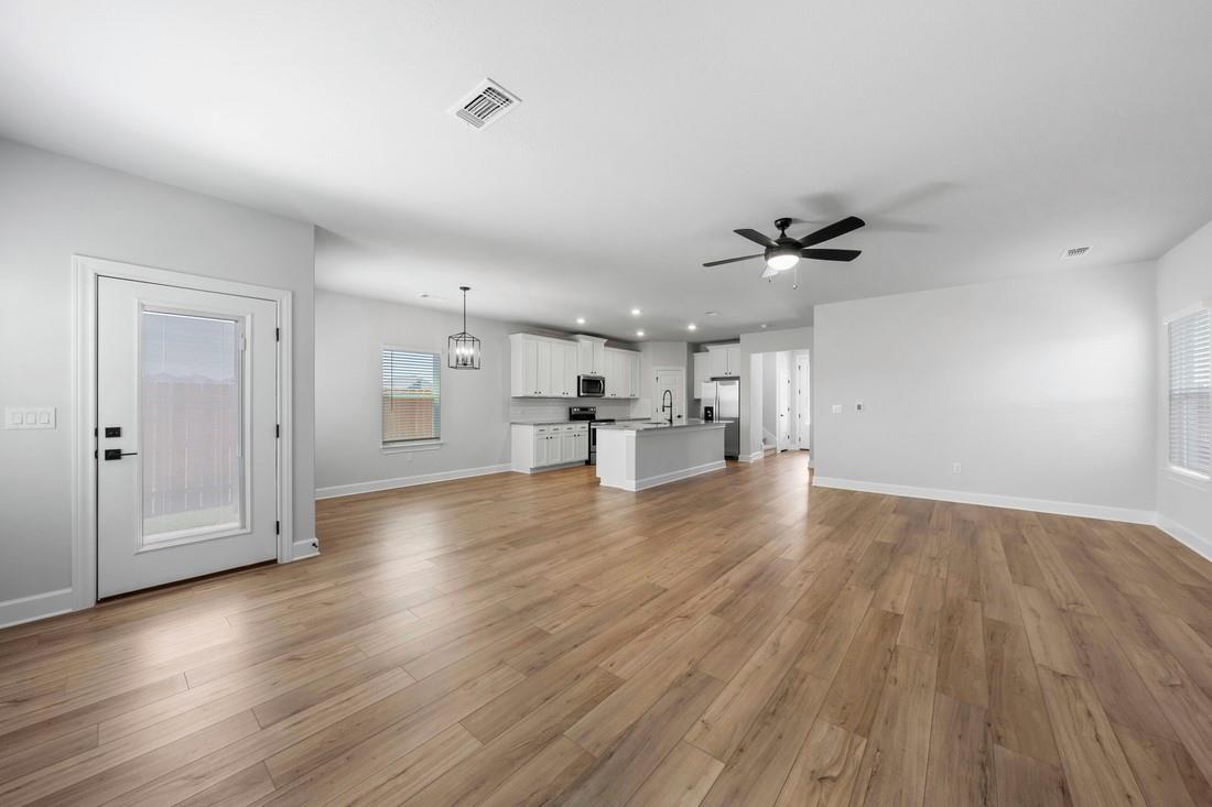 9513 Balmy Ln, Manor, TX 78653