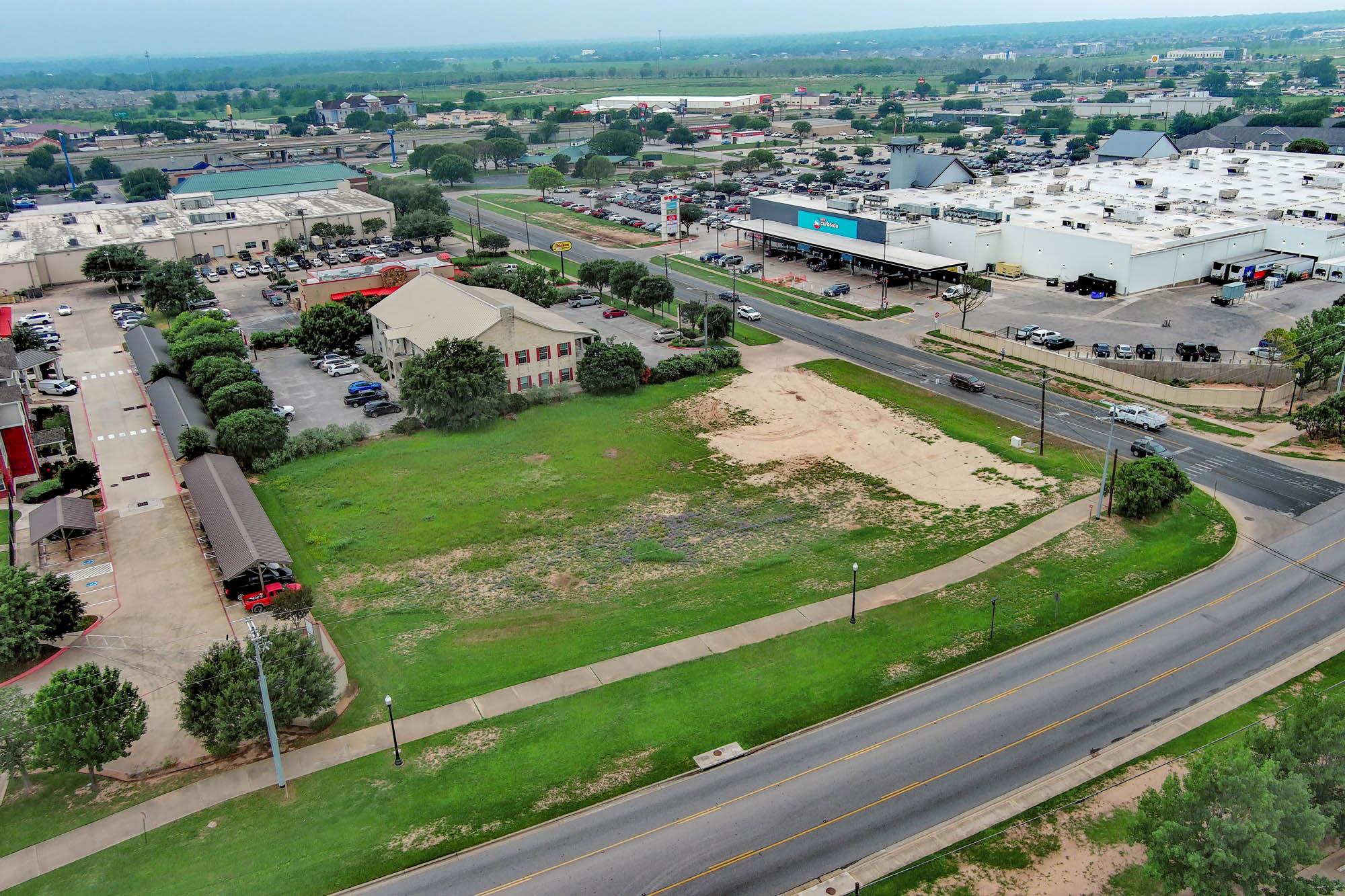 113 N Hasler Blvd, Bastrop, TX 78602