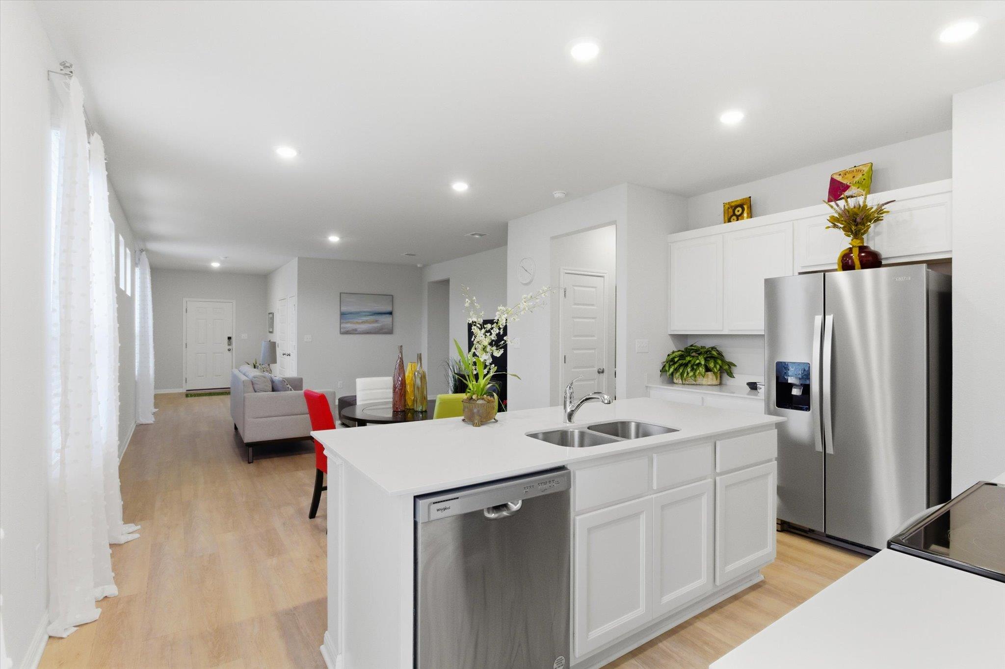 149 Cutleaf Cv, San Marcos, TX 78666