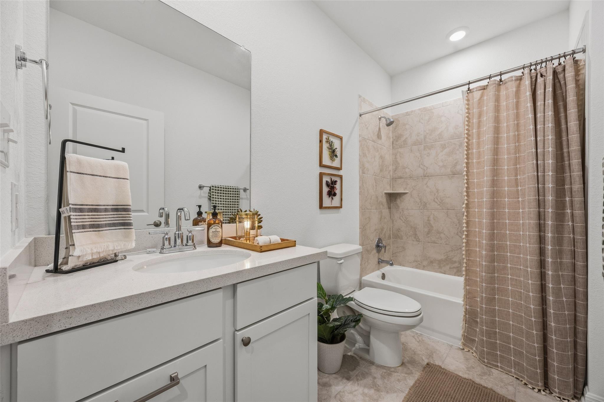 858 Papaya Dr, Buda, TX 78610