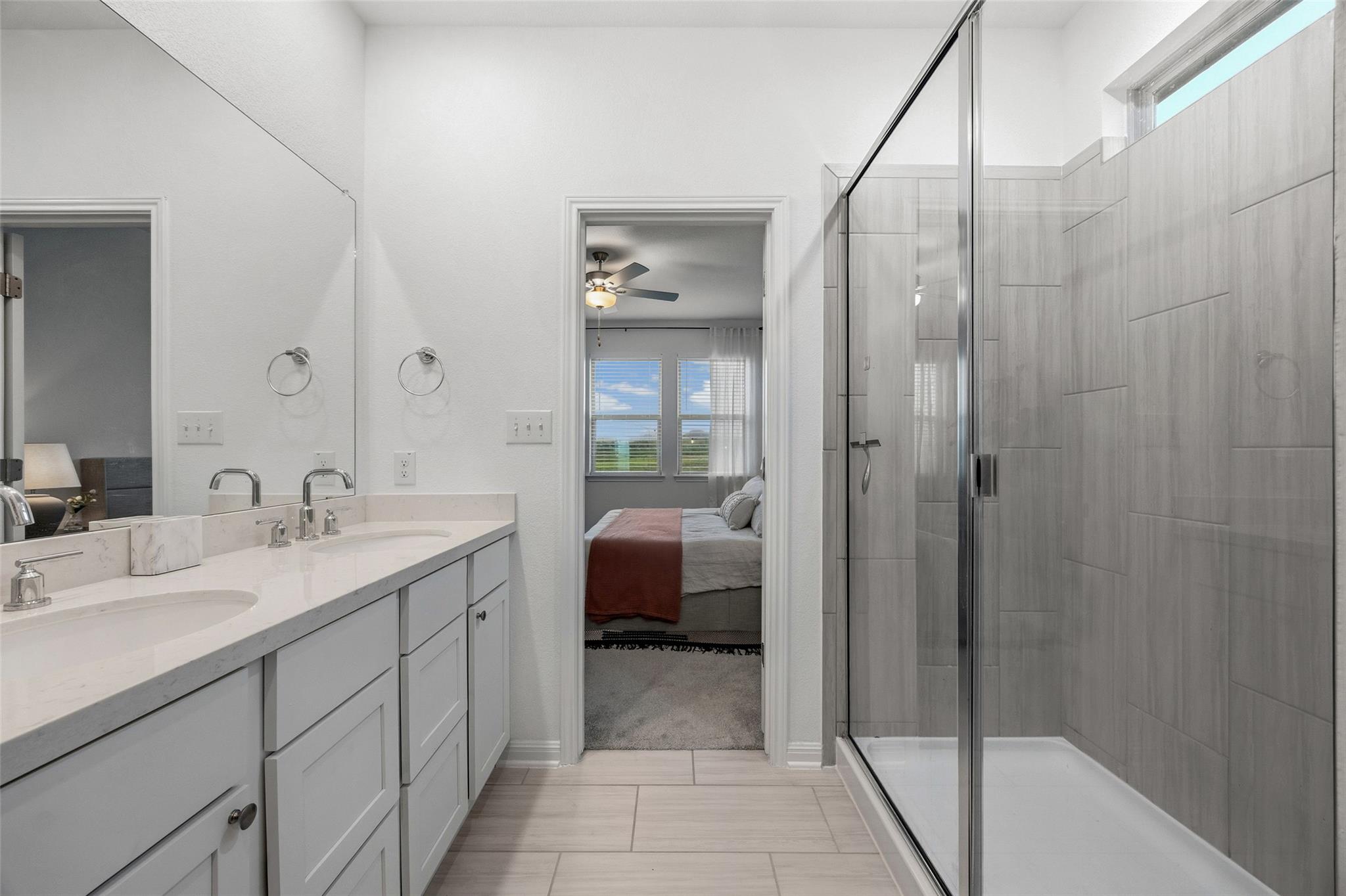 858 Papaya Dr, Buda, TX 78610