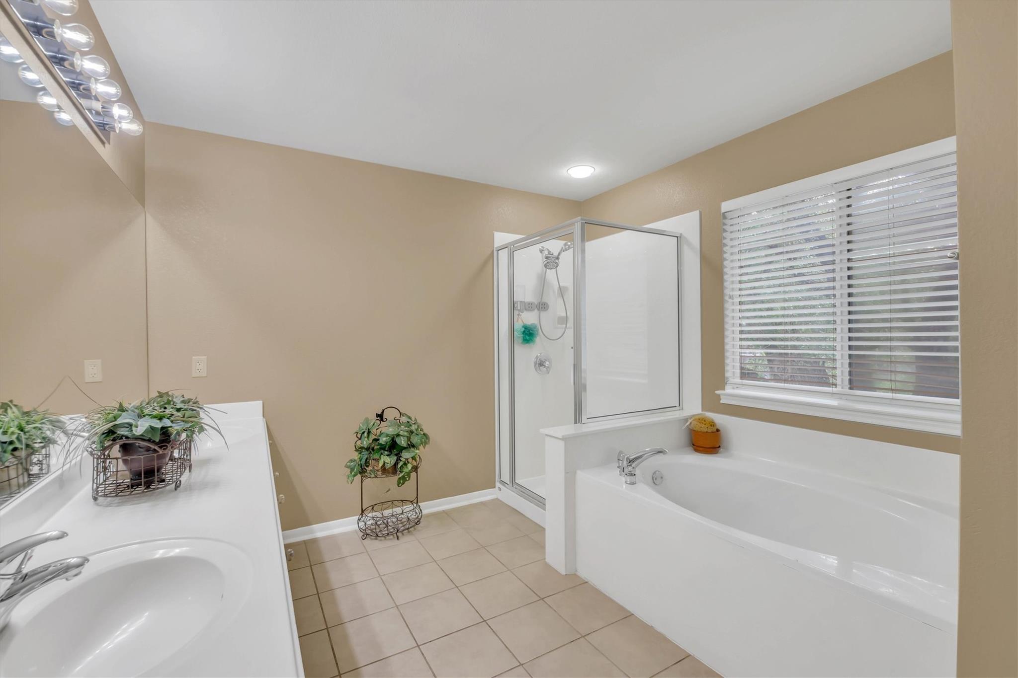 1910 Wickett Way, Cedar Park, TX 78613