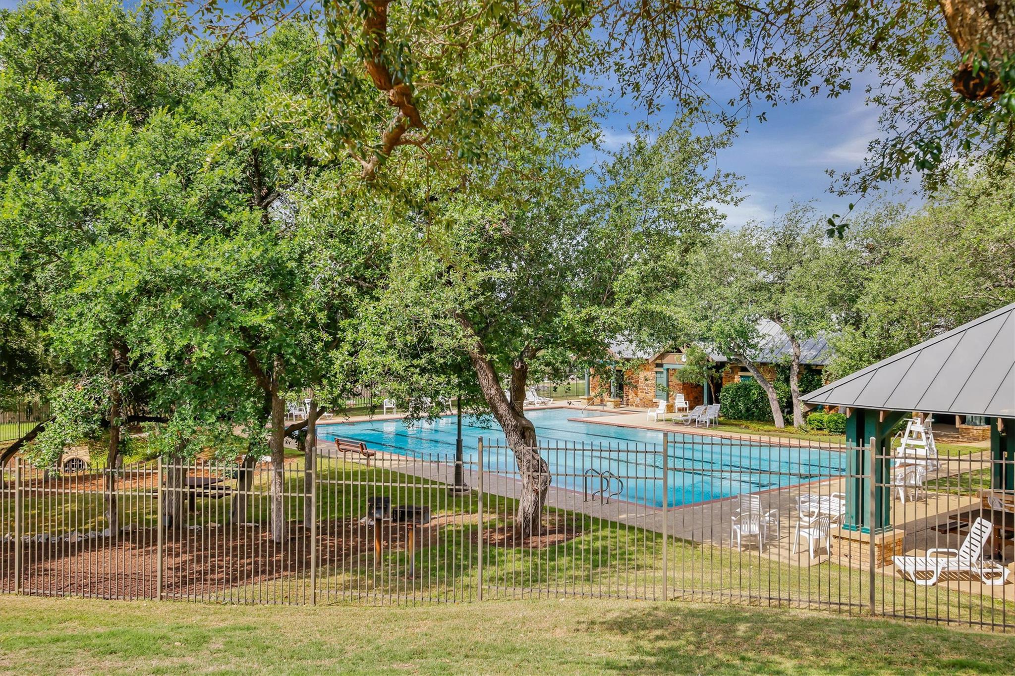 1910 Wickett Way, Cedar Park, TX 78613