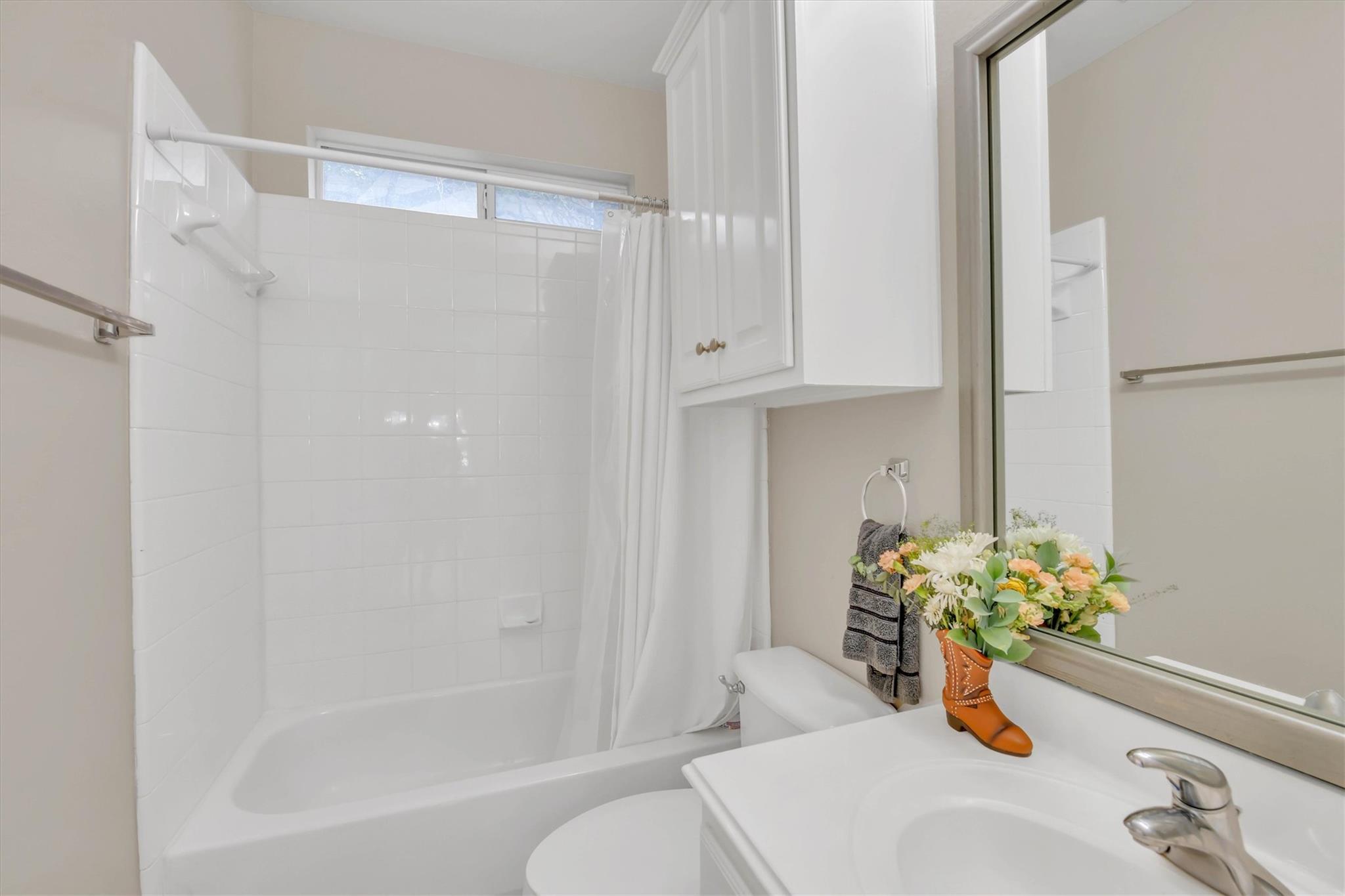 1910 Wickett Way, Cedar Park, TX 78613