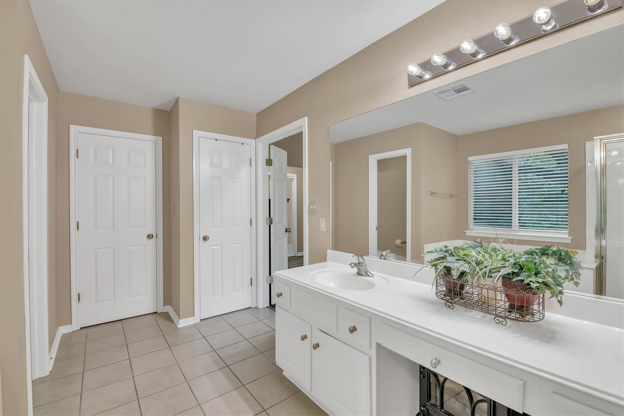 1910 Wickett Way, Cedar Park, TX 78613