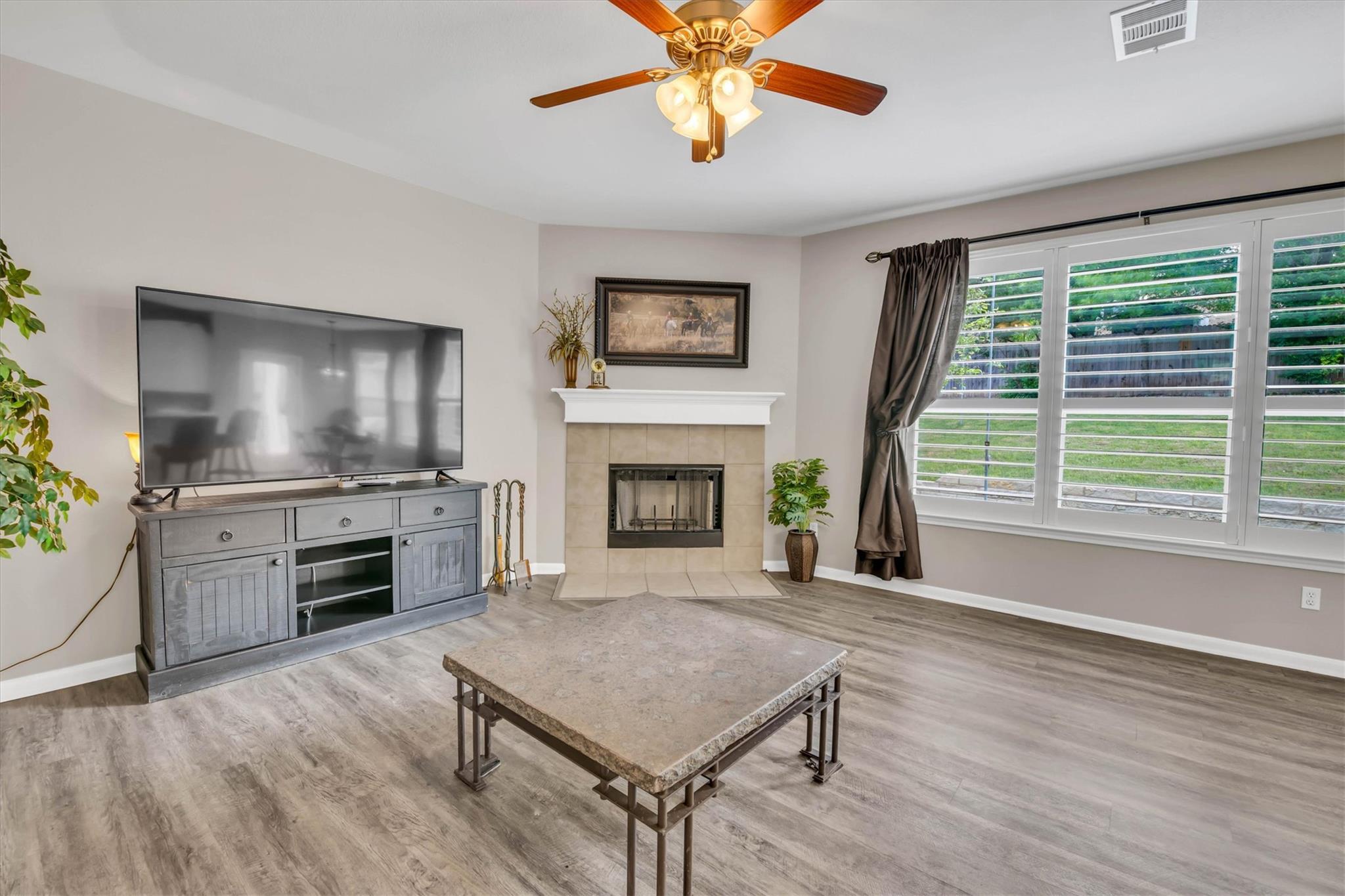 1910 Wickett Way, Cedar Park, TX 78613