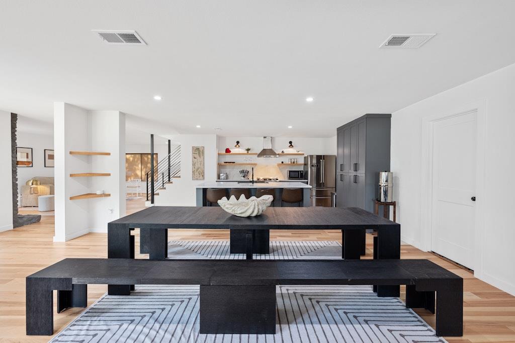 3713 Harpers Ferry Ln, Austin, TX 78749