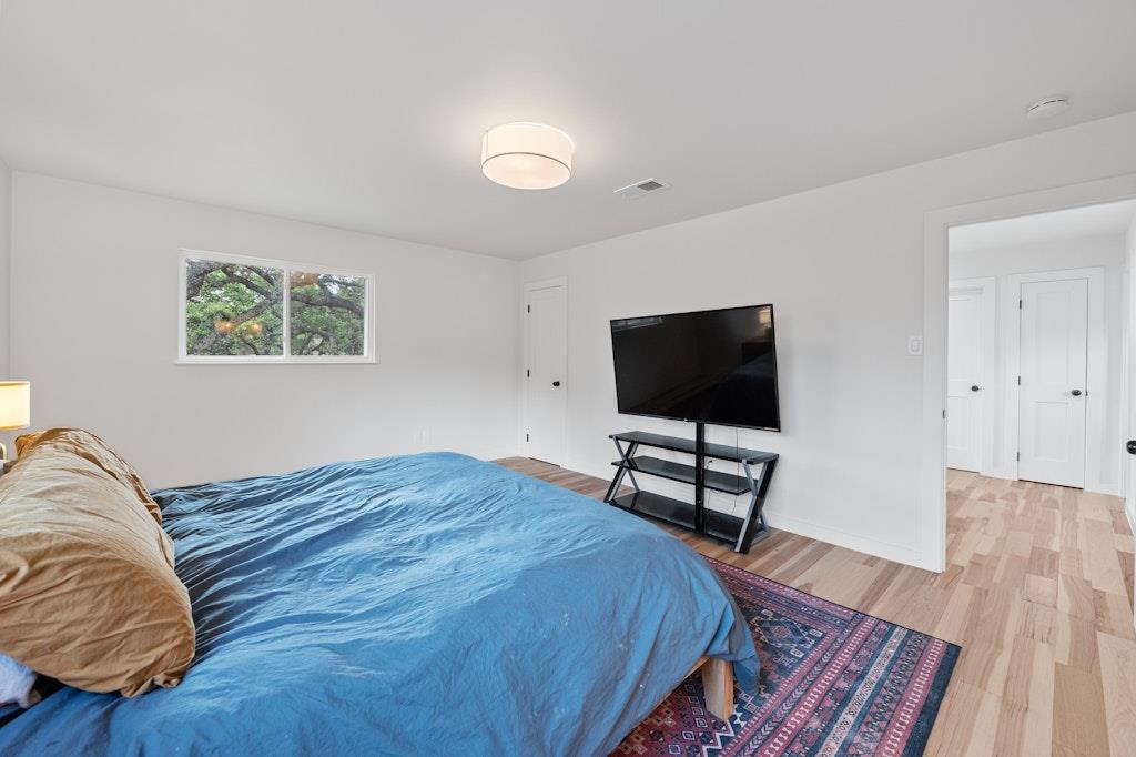 3713 Harpers Ferry Ln, Austin, TX 78749